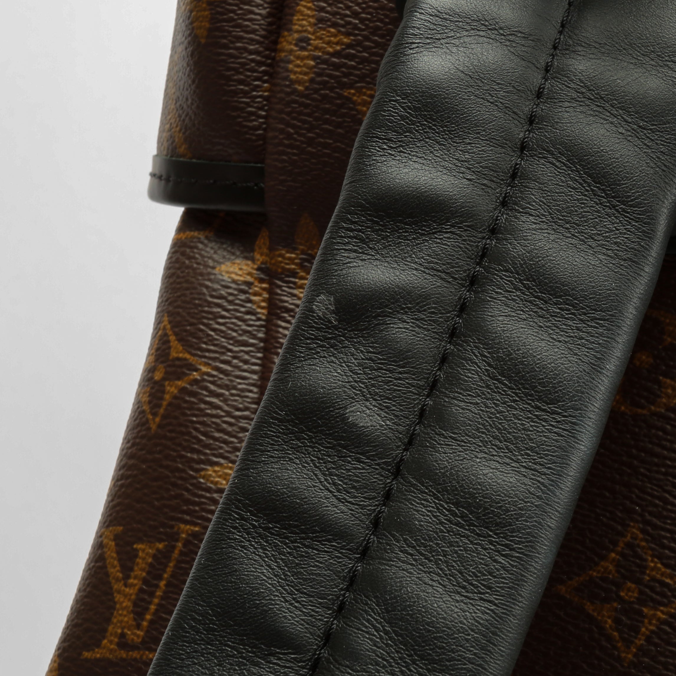 LOUIS VUITTON Zack Backpack Monogram