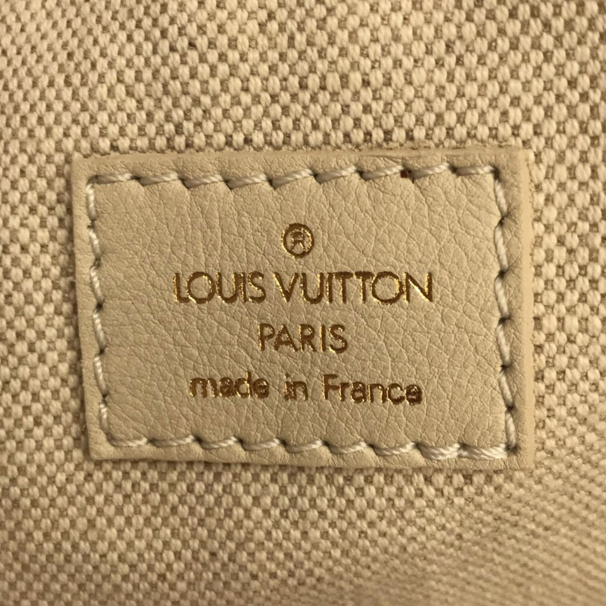 Louis Vuitton Brass Bowly Polka Dot Panama Bag (SHG-v0HWKI)