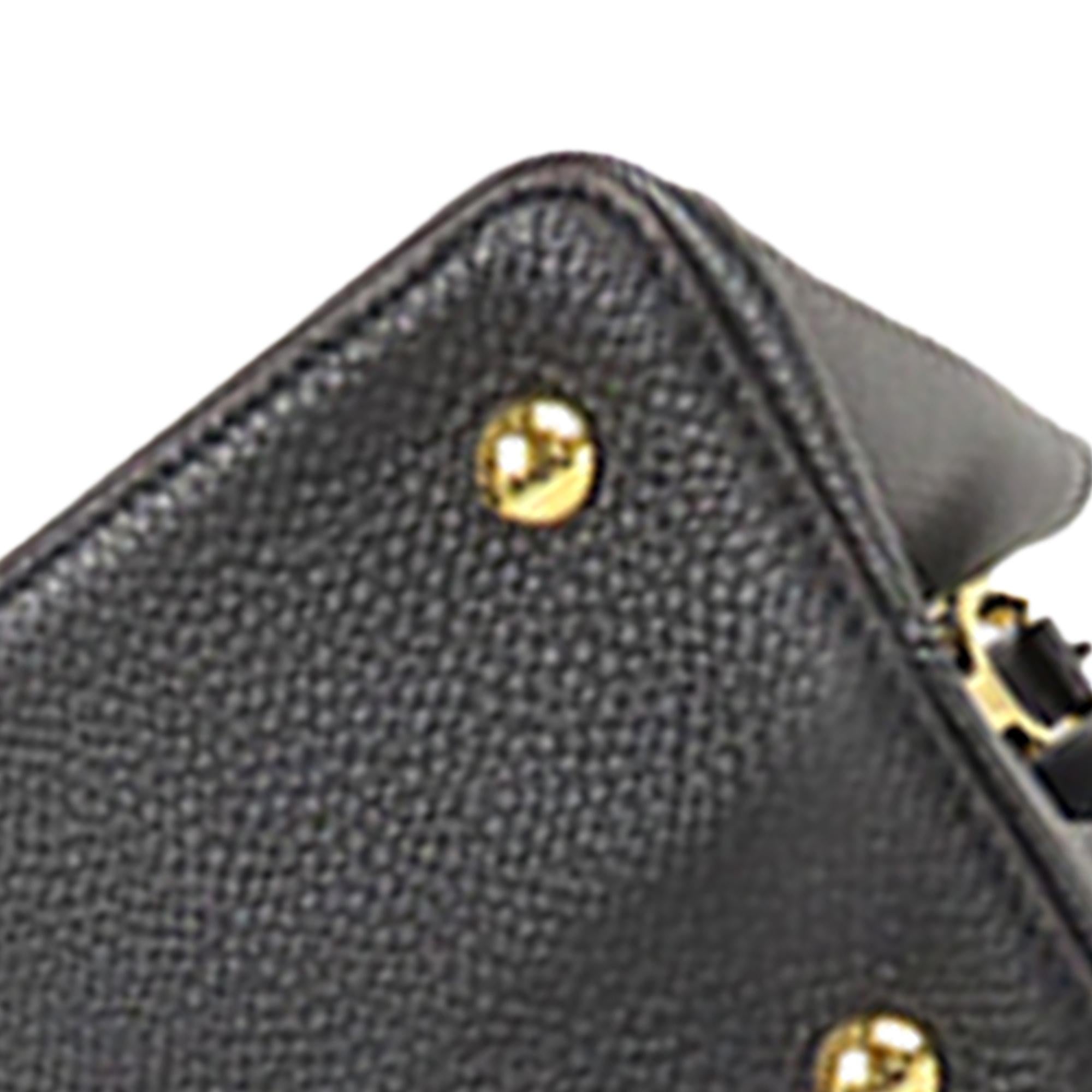 Louis Vuitton Capucines GM (SHG-33591)