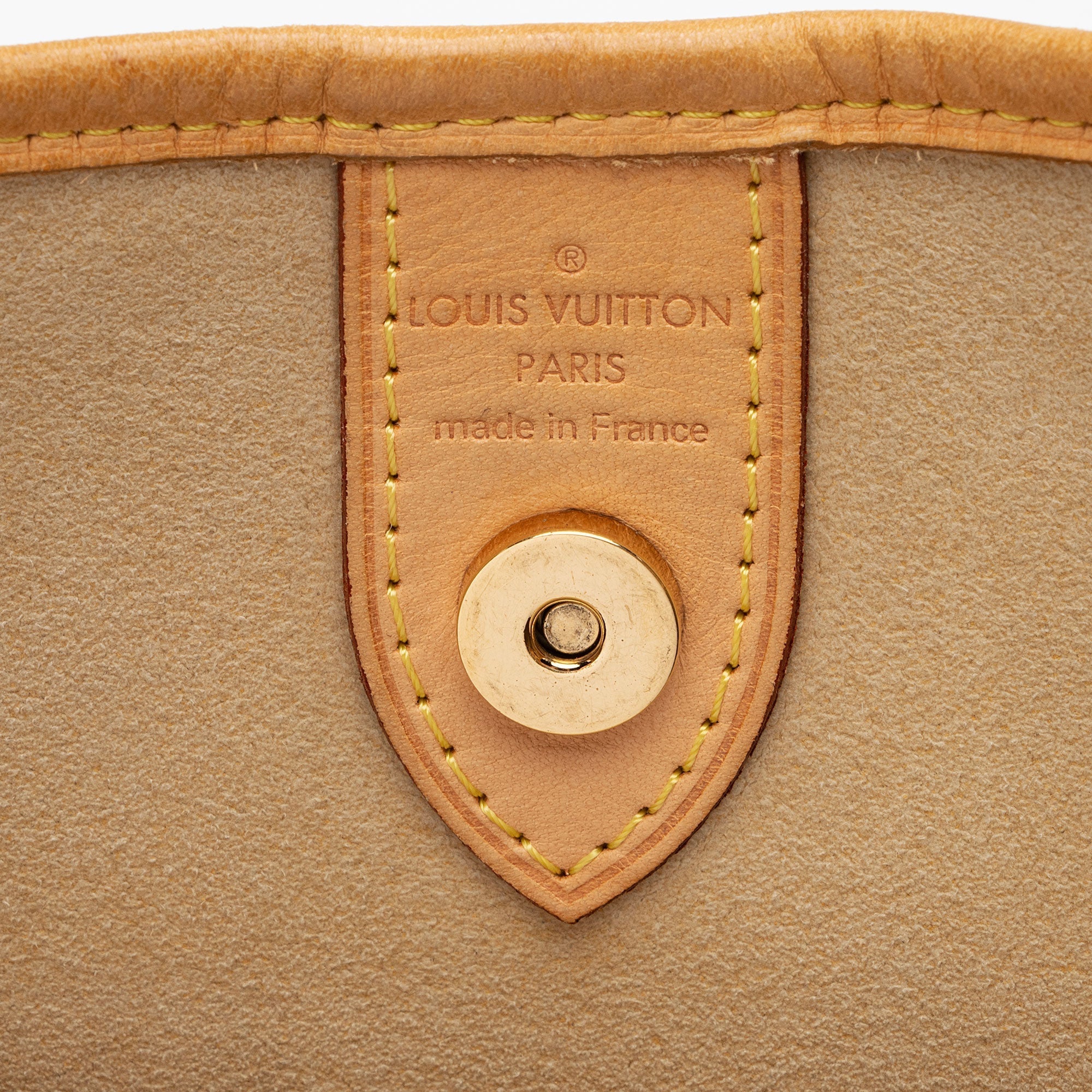 Louis Vuitton Damier Azur Galliera PM Shoulder Bag (SHF-VzGZLH)
