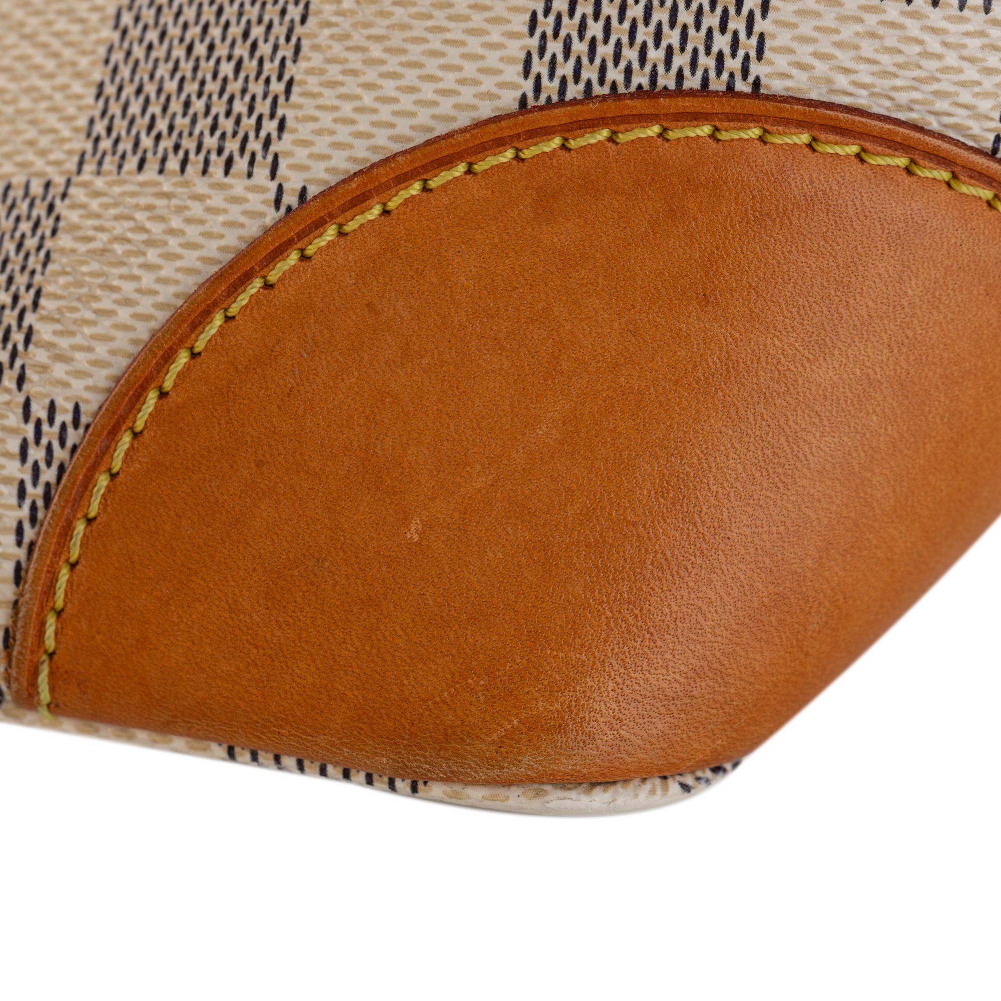 Louis Vuitton Damier Azur Hampstead PM (SHG-vFvH1A)