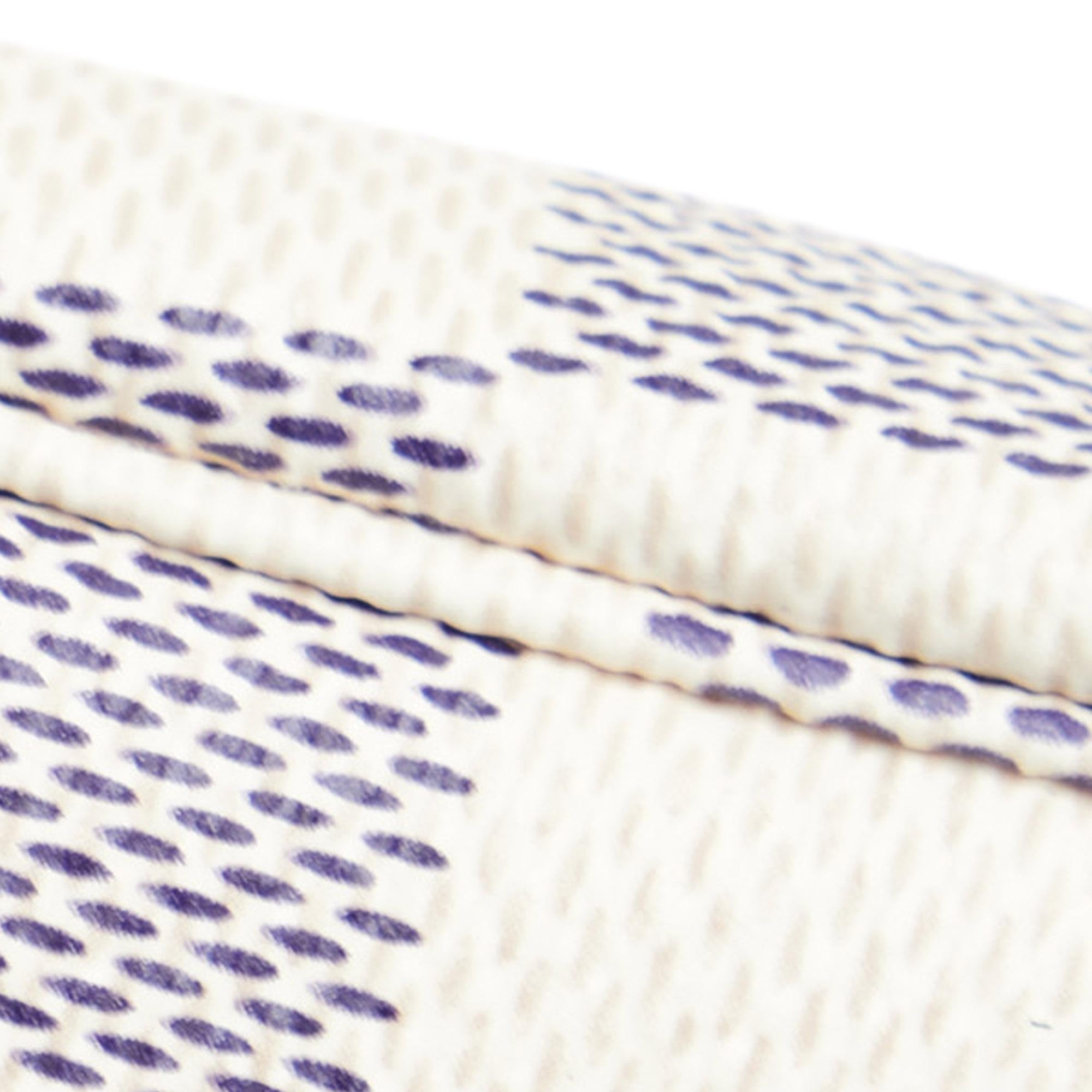 Louis Vuitton Damier Azur Mini Pochette Accessoire (SHG-7ah3SS)