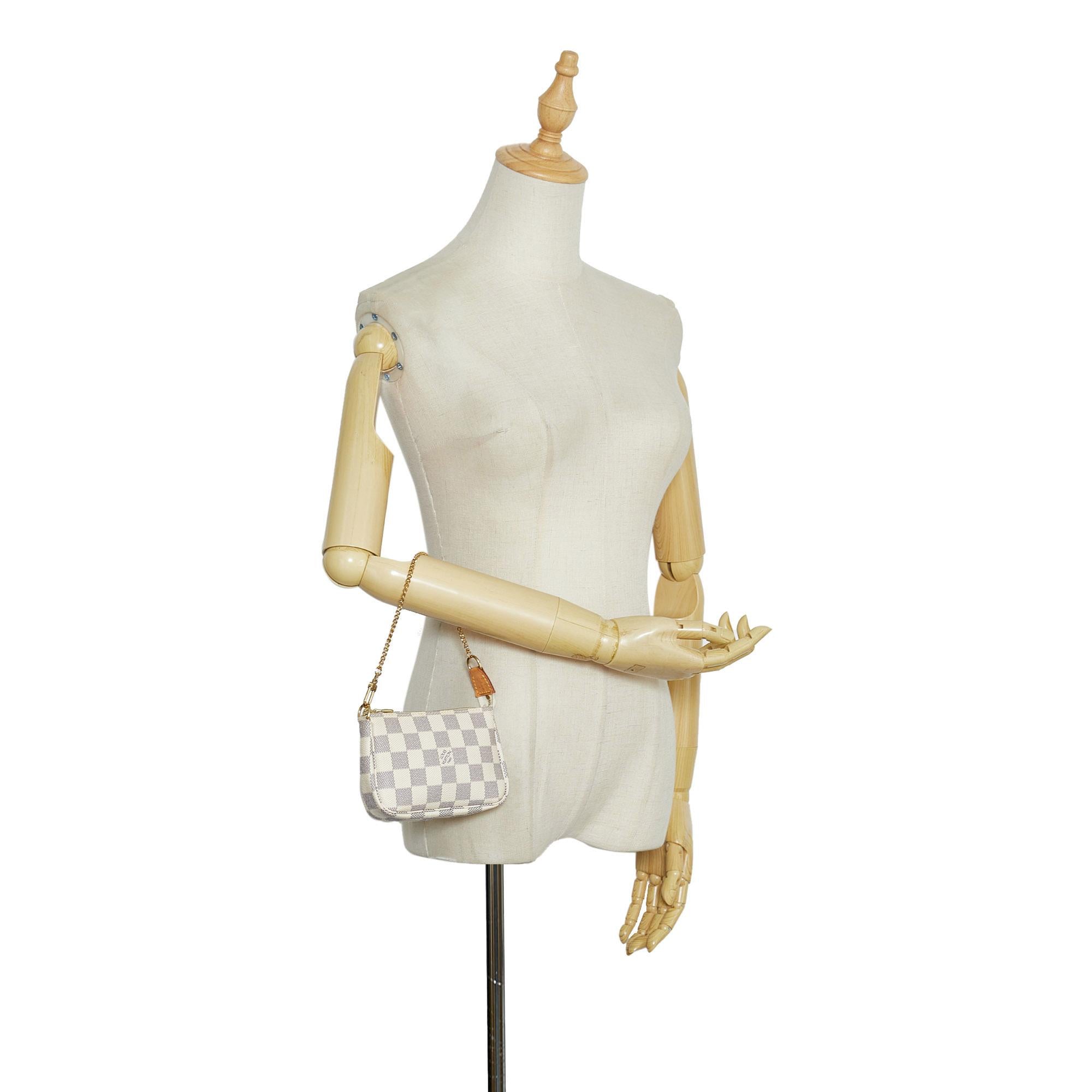 Louis Vuitton Damier Azur Mini Pochette Accessoire (SHG-7ah3SS)
