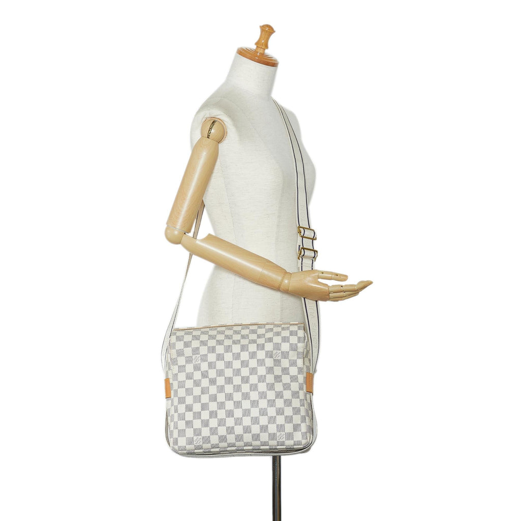 Louis Vuitton Damier Azur Naviglio (SHG-WoO1s1)