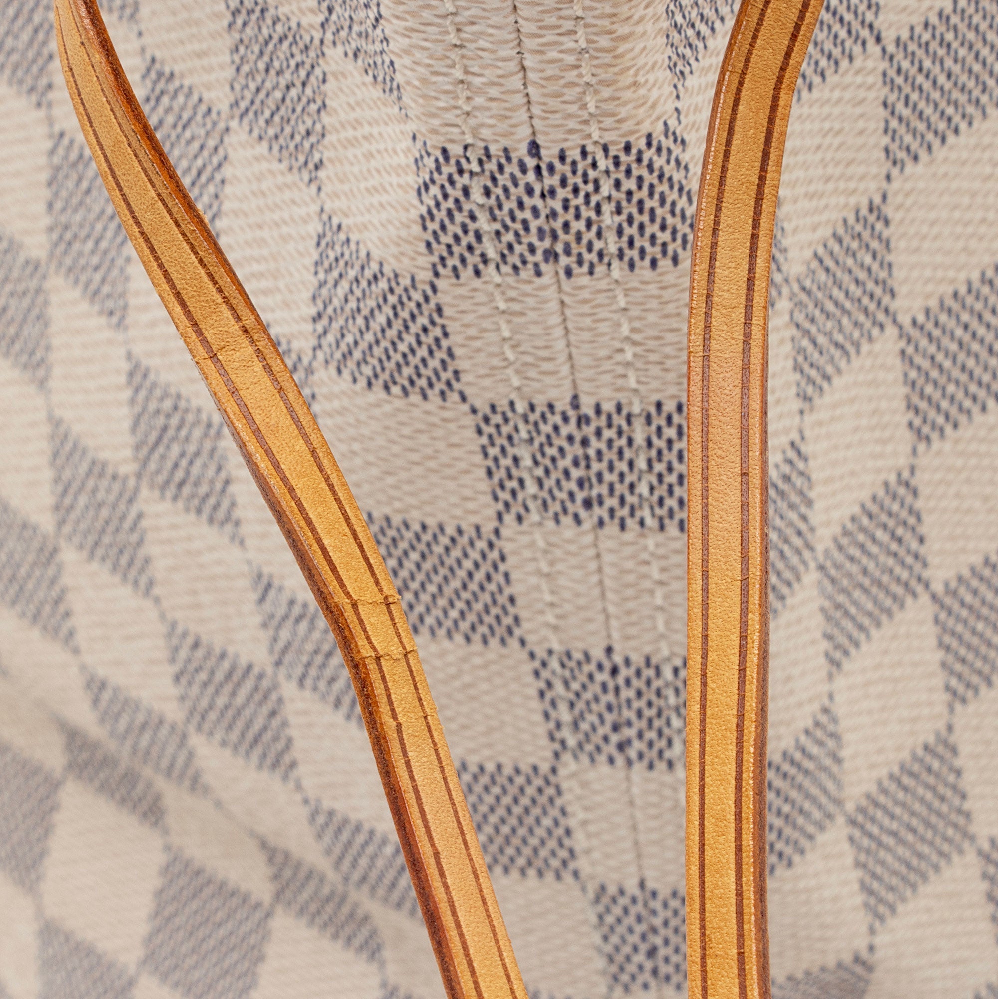 Louis Vuitton Damier Azur Neverfull MM Tote (SHF-VT8izz)