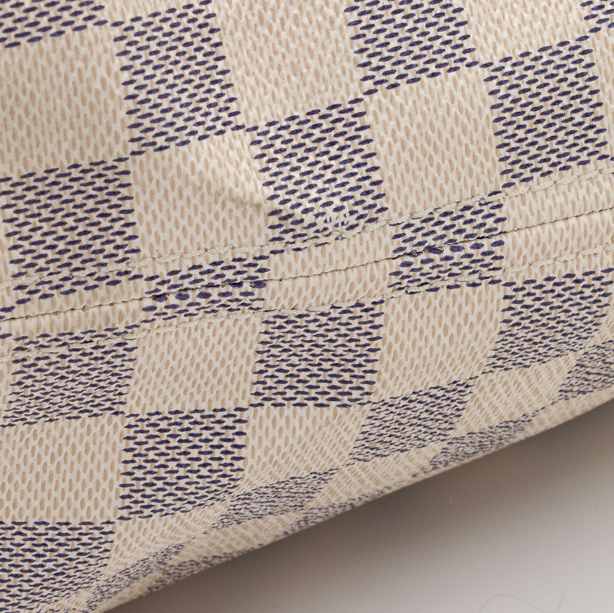 Louis Vuitton Damier Azur Neverfull MM Tote (SHF-VT8izz)