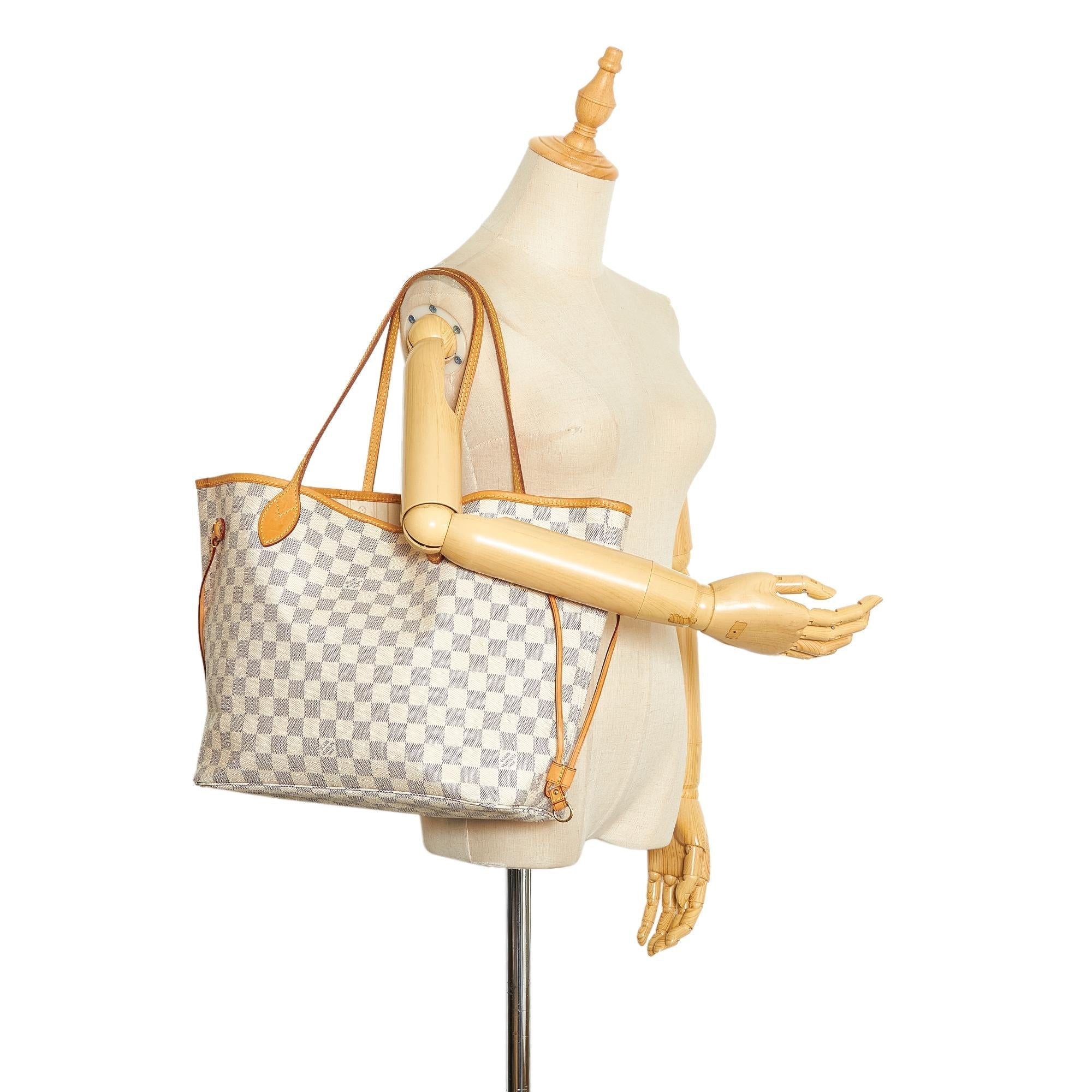 Louis Vuitton Damier Azur Neverfull MM (SHG-KwA5Hn)