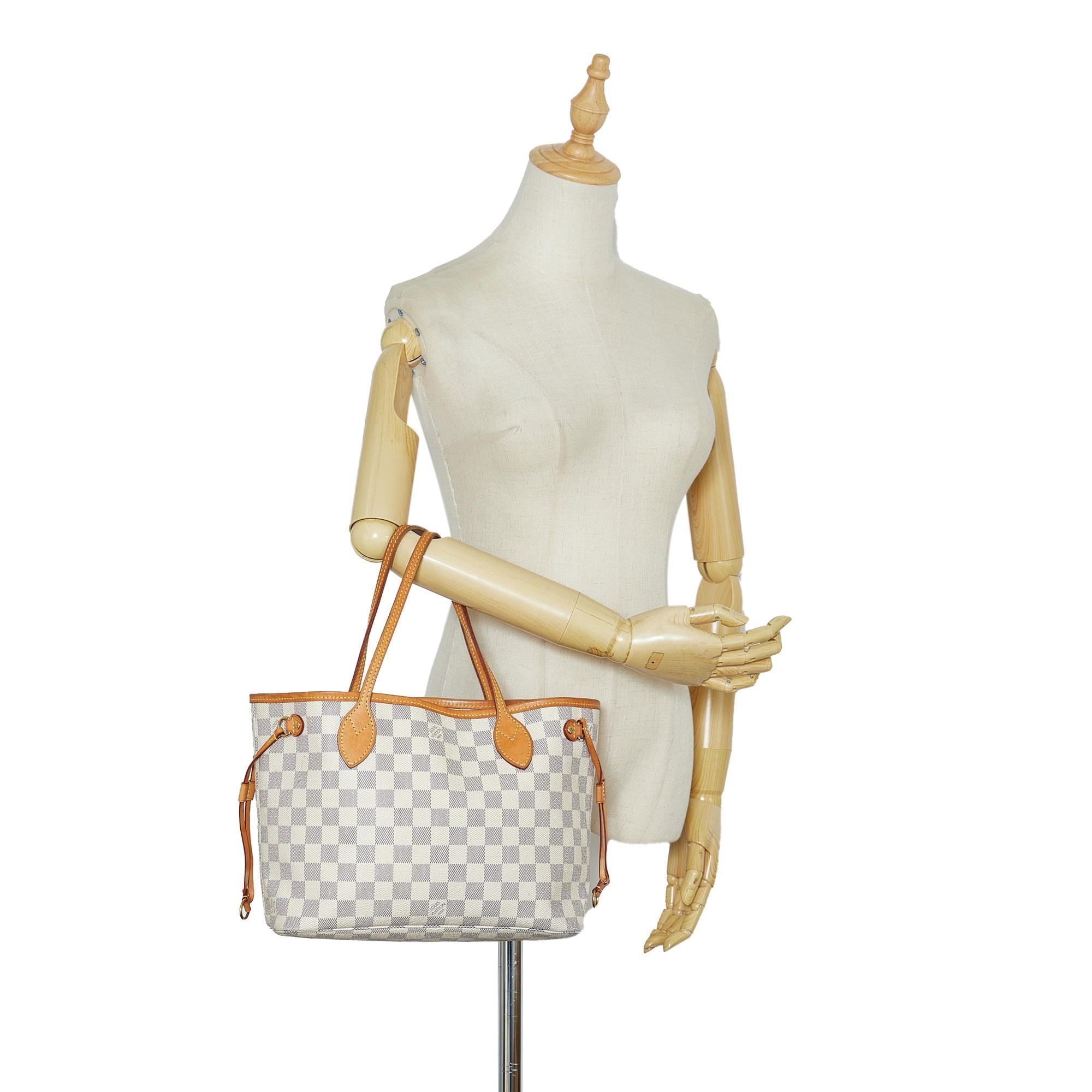 Louis Vuitton Damier Azur Neverfull PM (SHG-jr7GIy)