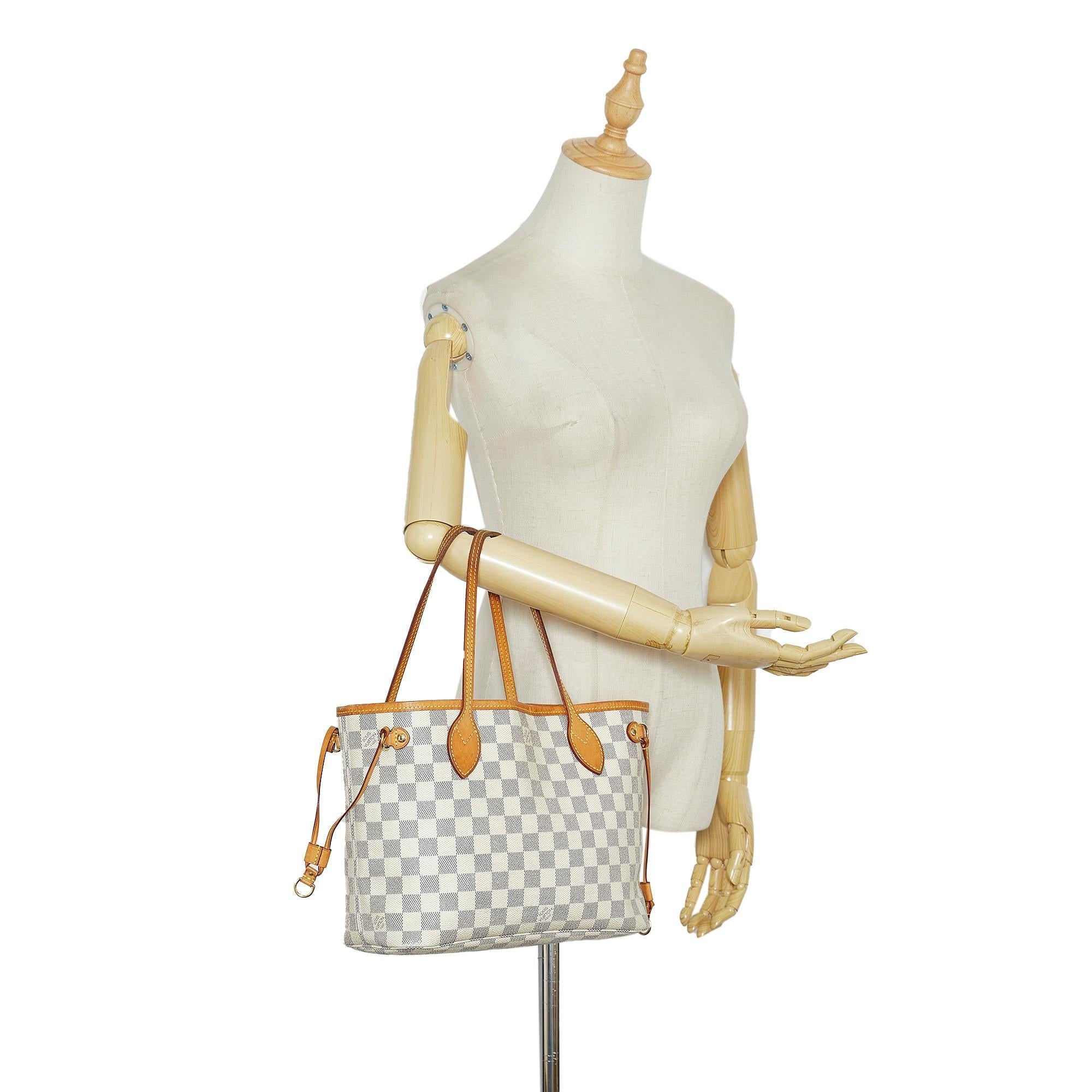 Louis Vuitton Damier Azur Neverfull PM (SHG-BCabsP)