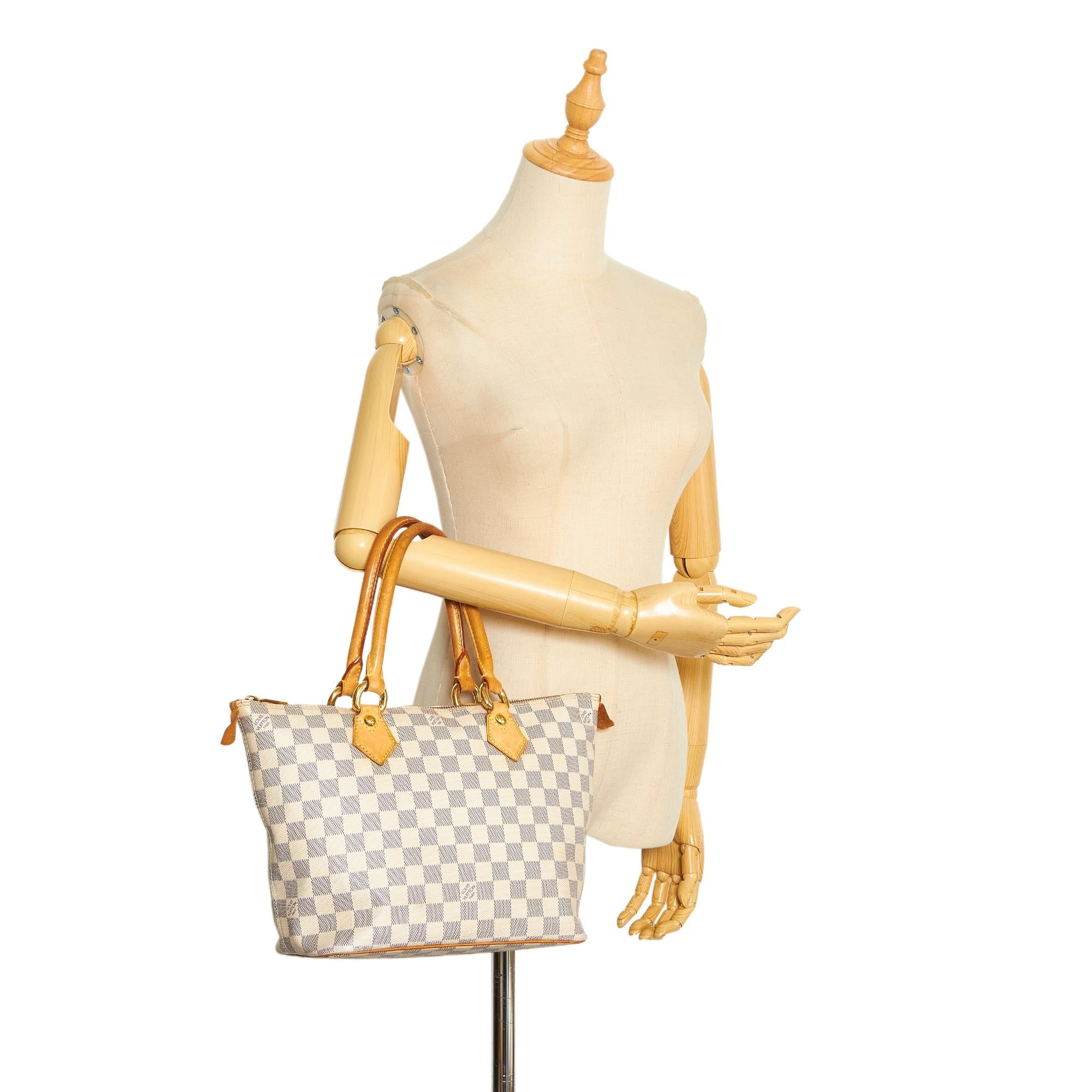 Louis Vuitton Damier Azur Saleya PM (SHG-uaNnbA)
