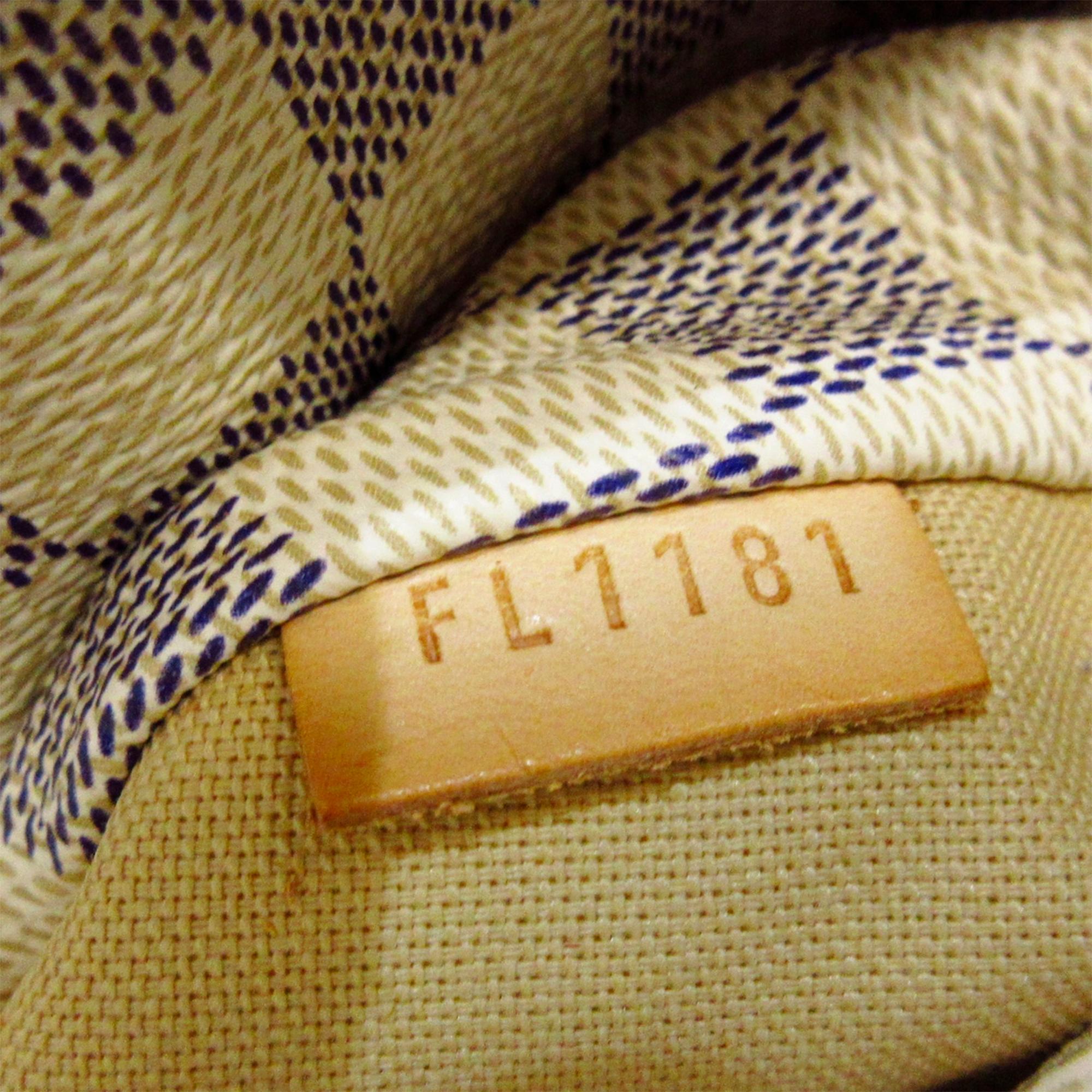 Louis Vuitton Damier Azur Totally PM (SHG-lNSyrB)