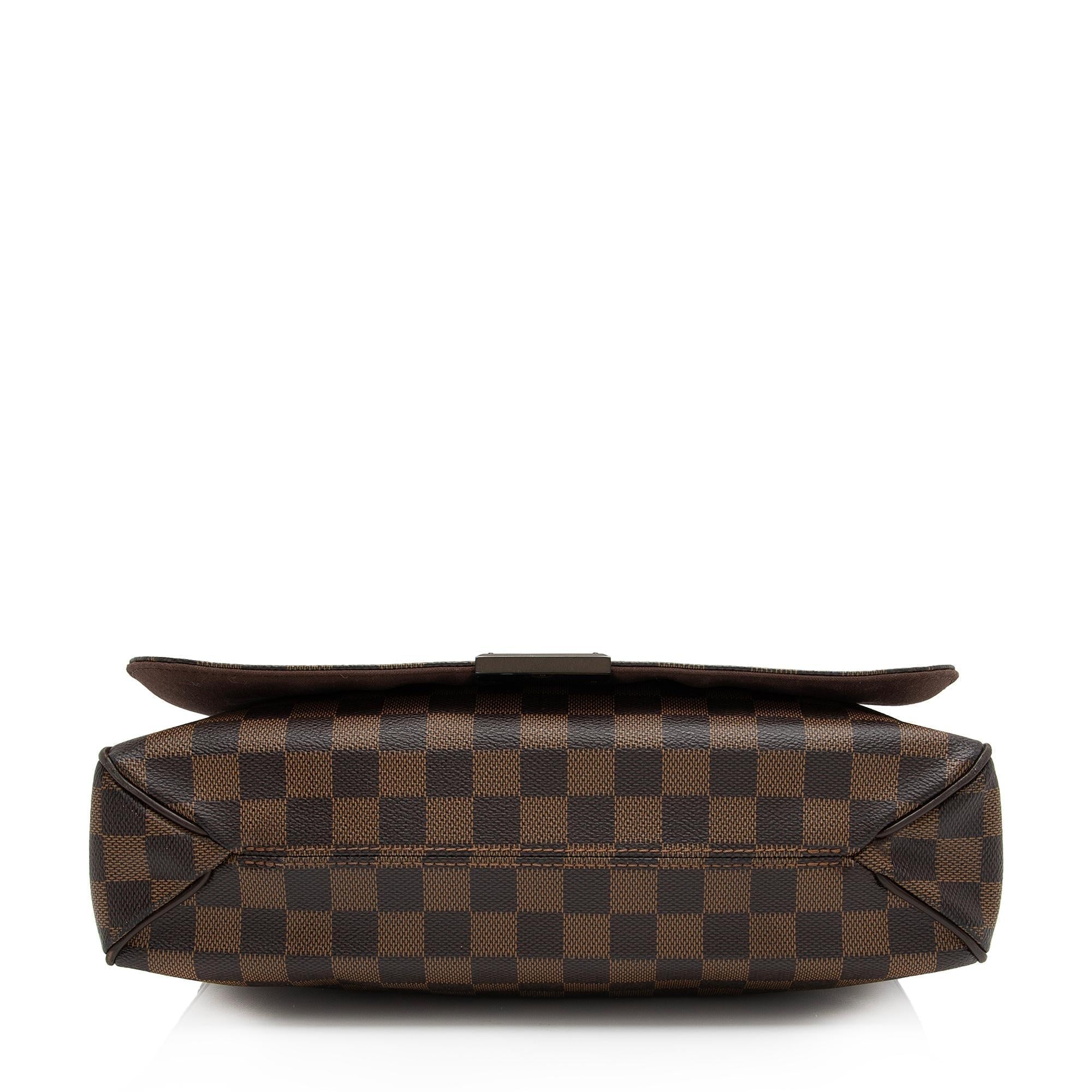 Louis Vuitton Damier Ebene District MM Messenger Bag (SHF-i4IBEL)