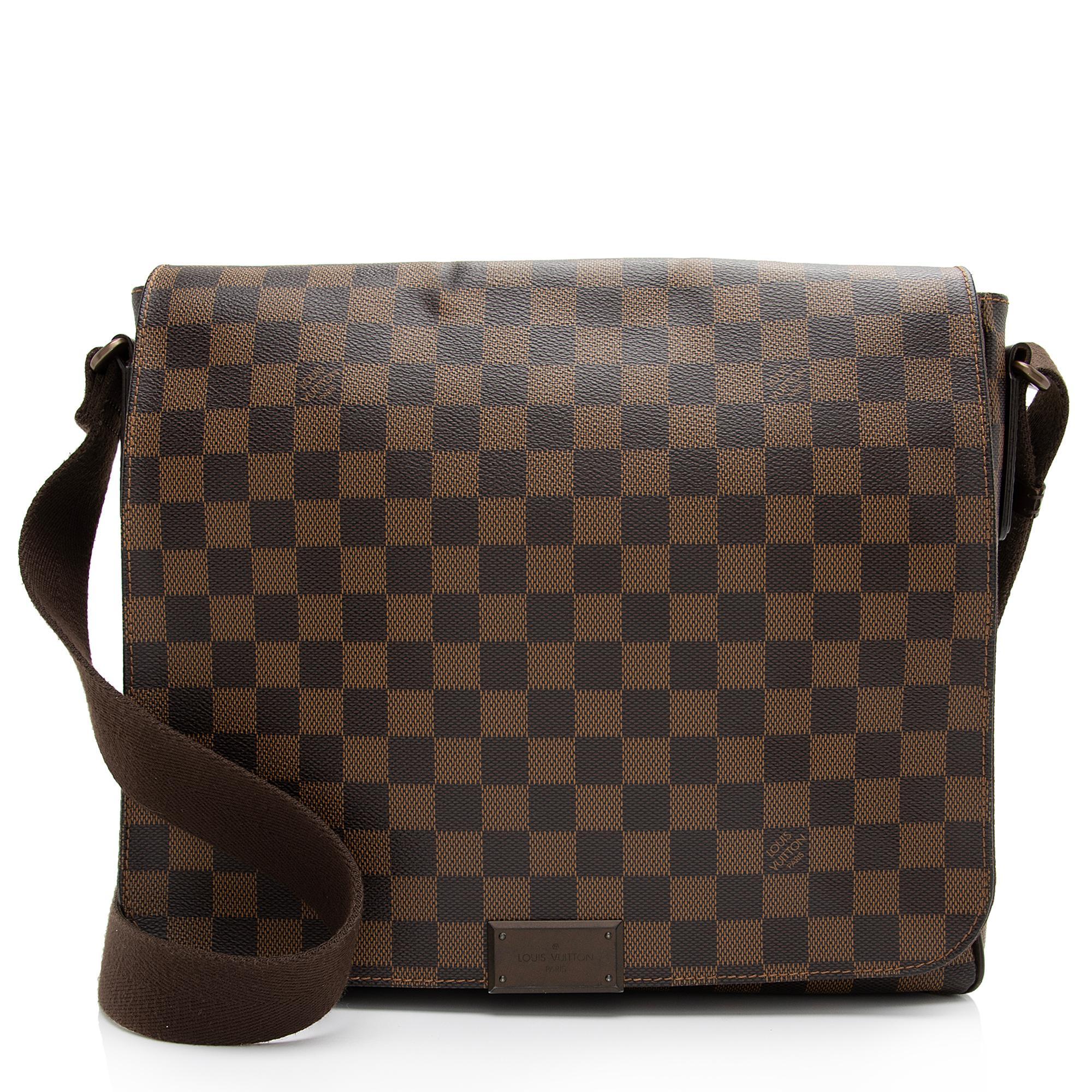 Louis Vuitton Damier Ebene District MM Messenger Bag (SHF-i4IBEL)