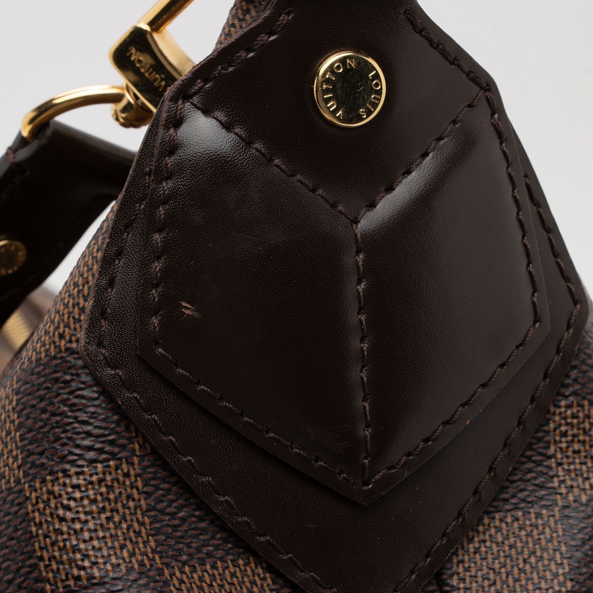 Louis Vuitton Damier Ebene Evora MM Shoulder Bag (SHF-wDevBc)