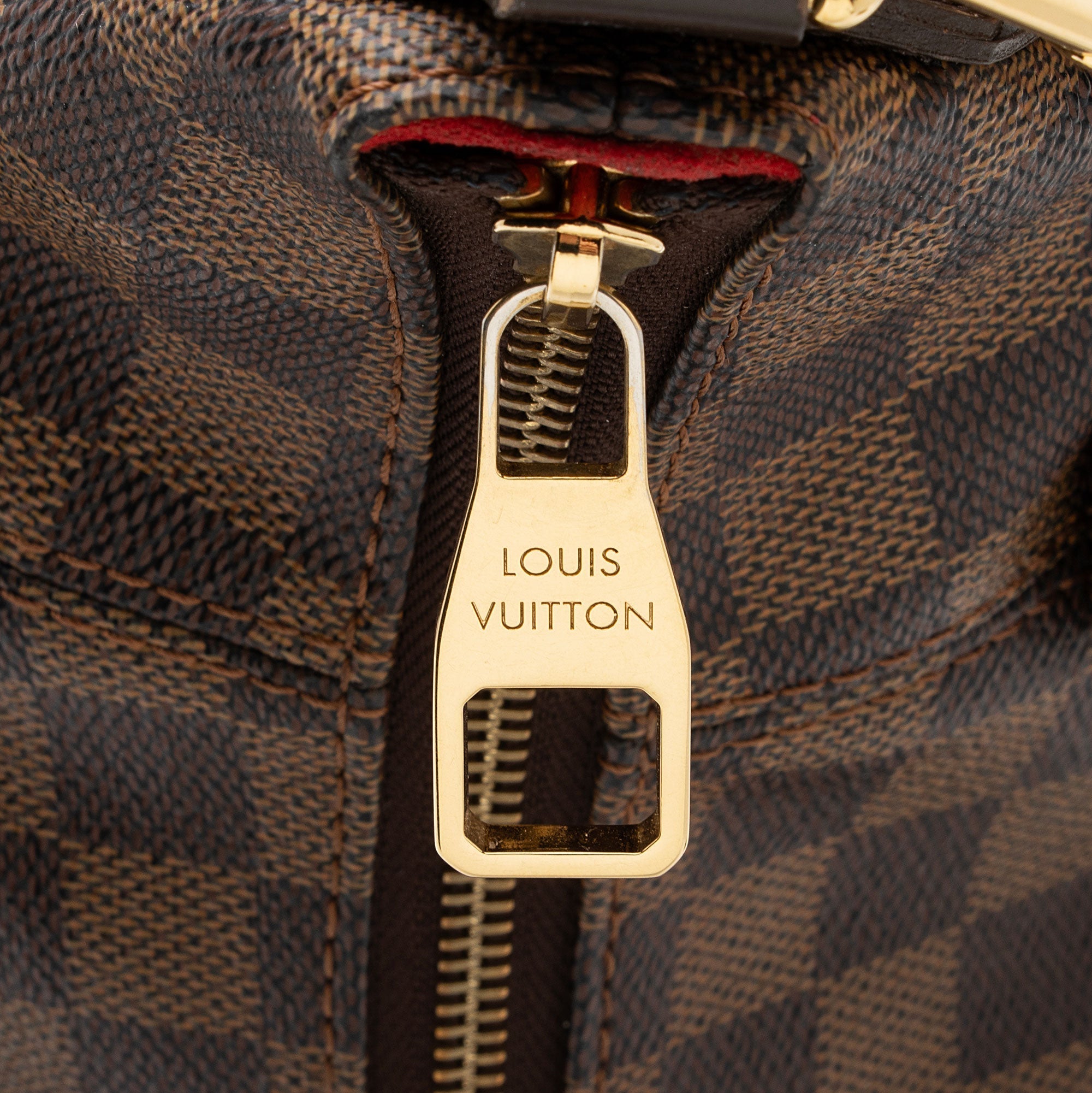 Louis Vuitton Damier Ebene Evora MM Shoulder Bag (SHF-nGGIn6)