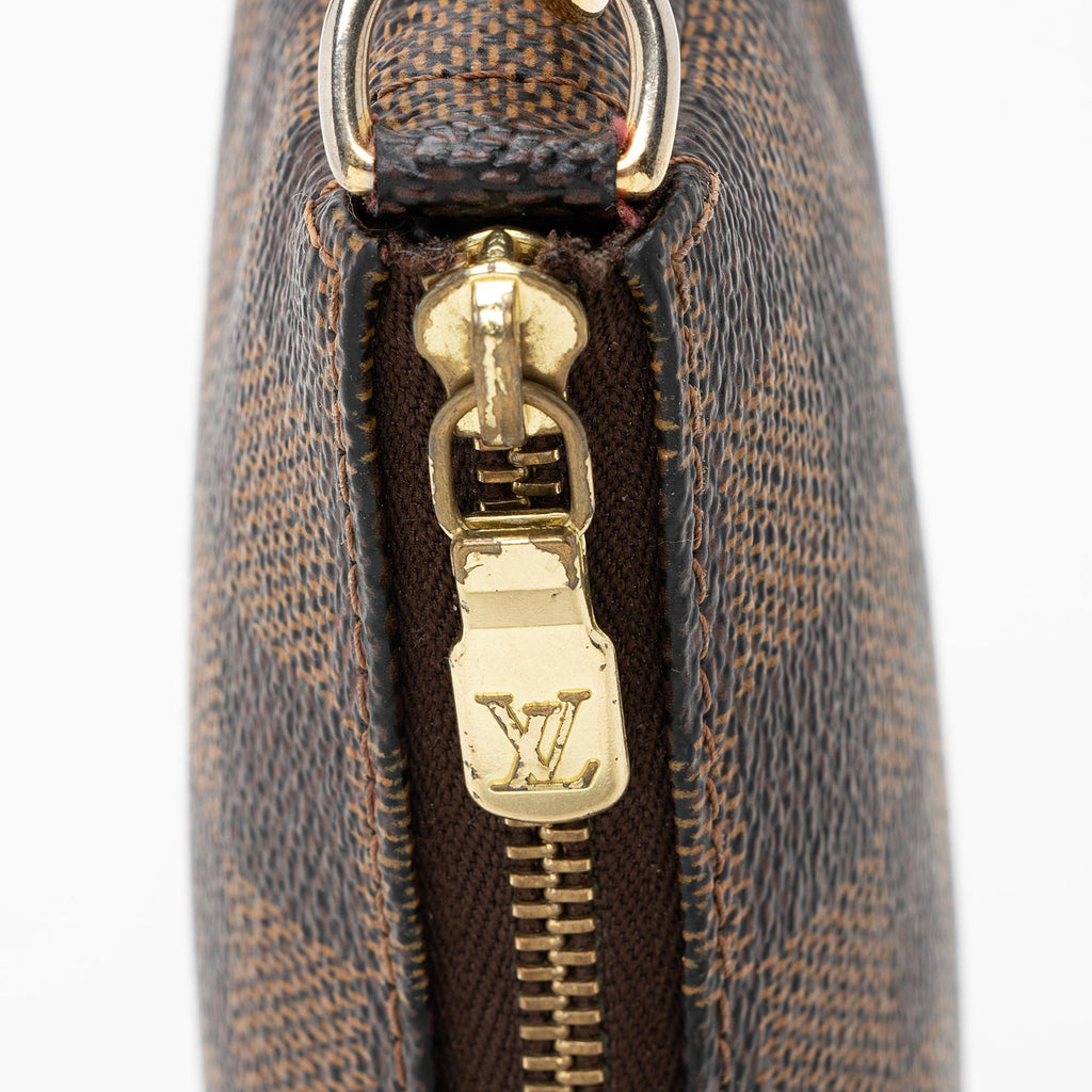 Louis Vuitton Damier Ebene Mini Pochette Accessoires (SHF-22640)
