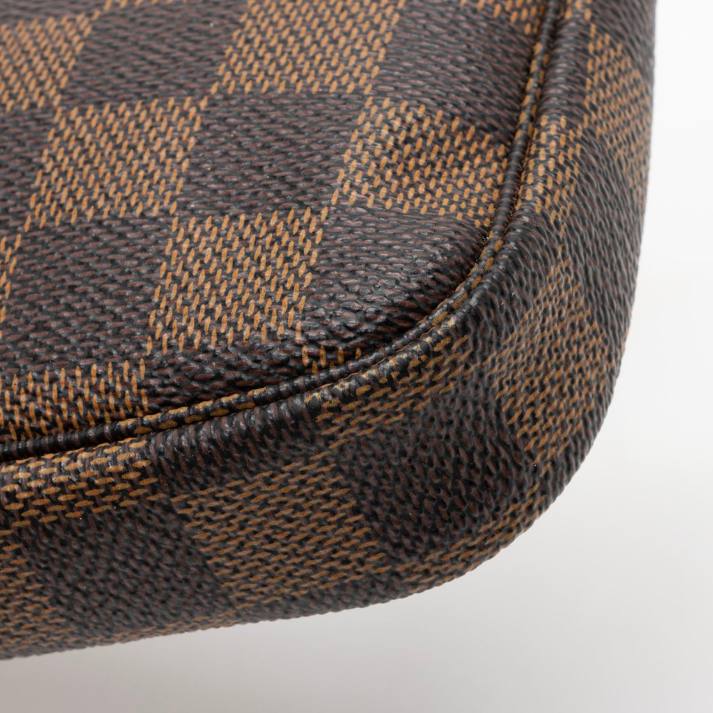 Louis Vuitton Damier Ebene Mini Pochette Accessoires (SHF-22640)