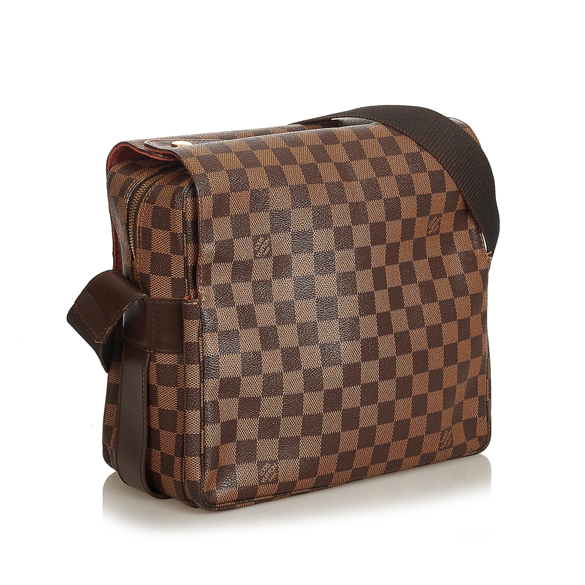 Louis Vuitton Damier Ebene Naviglio (SHG-31820)