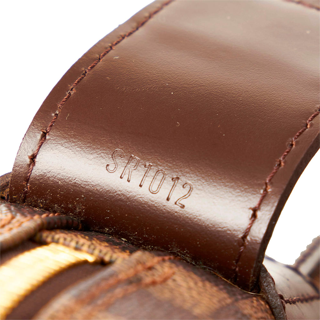 Louis Vuitton Damier Ebene Naviglio (SHG-33802)