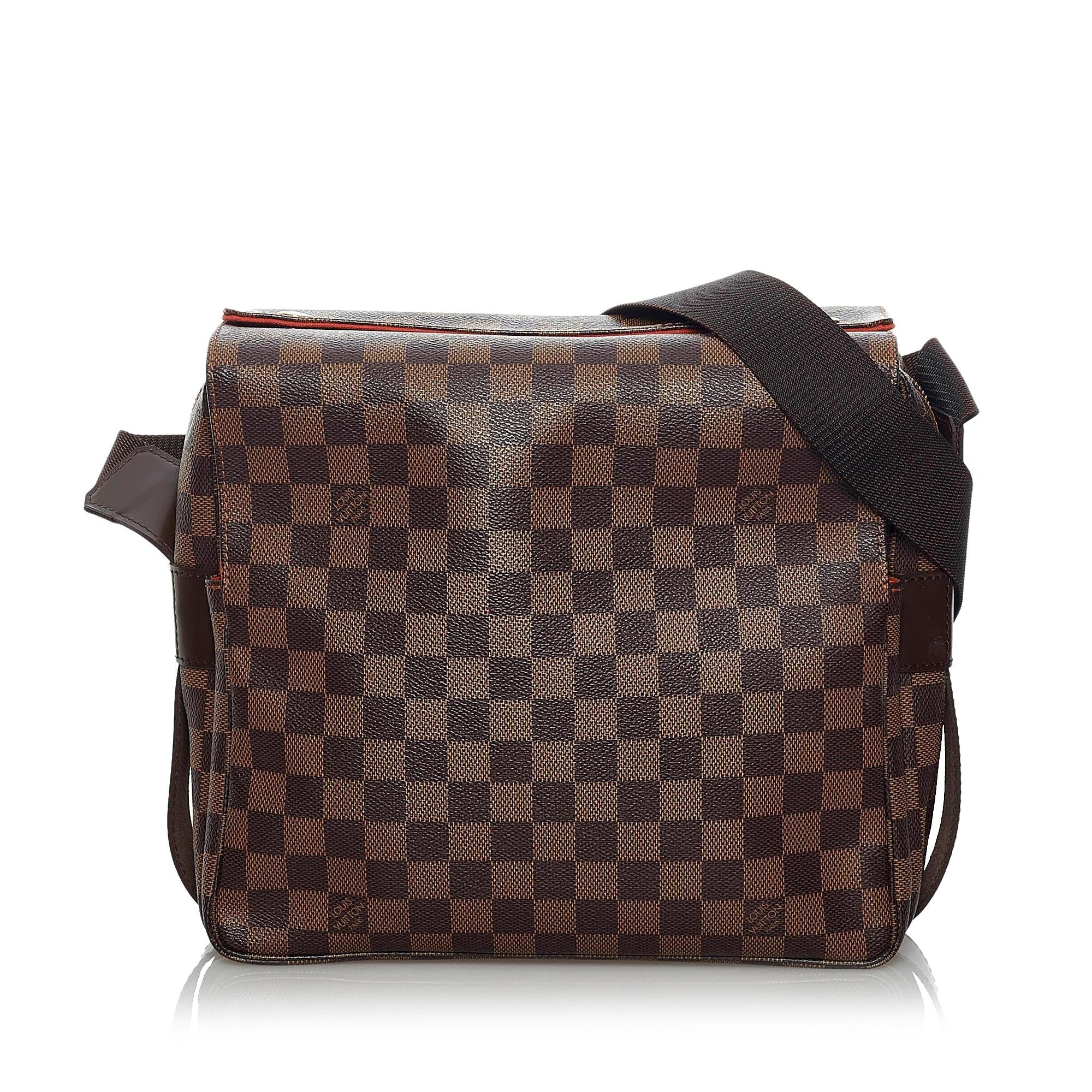 Louis Vuitton Damier Ebene Naviglio (SHG-33802)