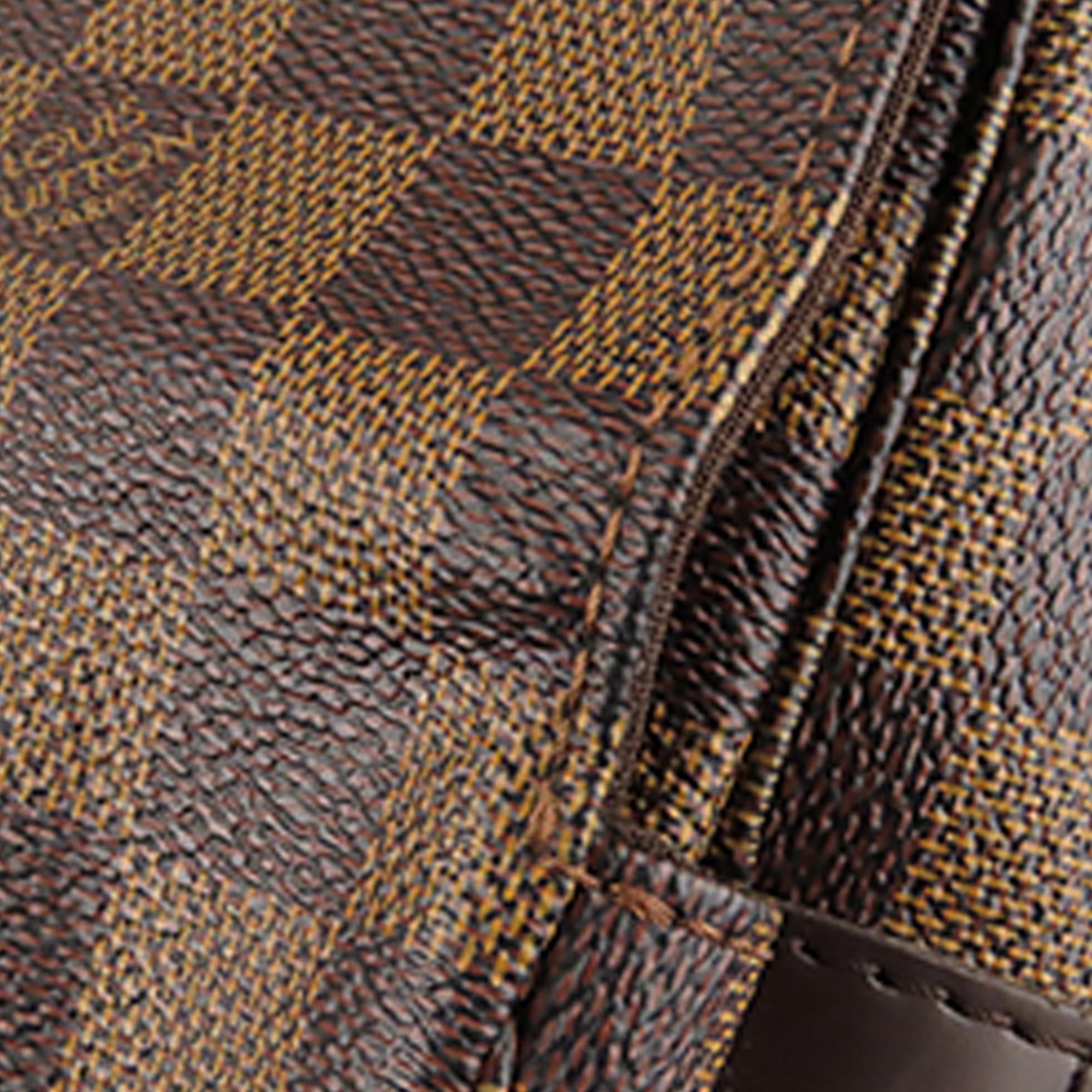 Louis Vuitton Damier Ebene Naviglio (SHG-36318)