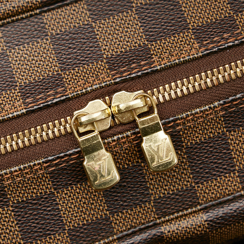 Louis Vuitton Damier Ebene Naviglio (SHG-DKAK2W)