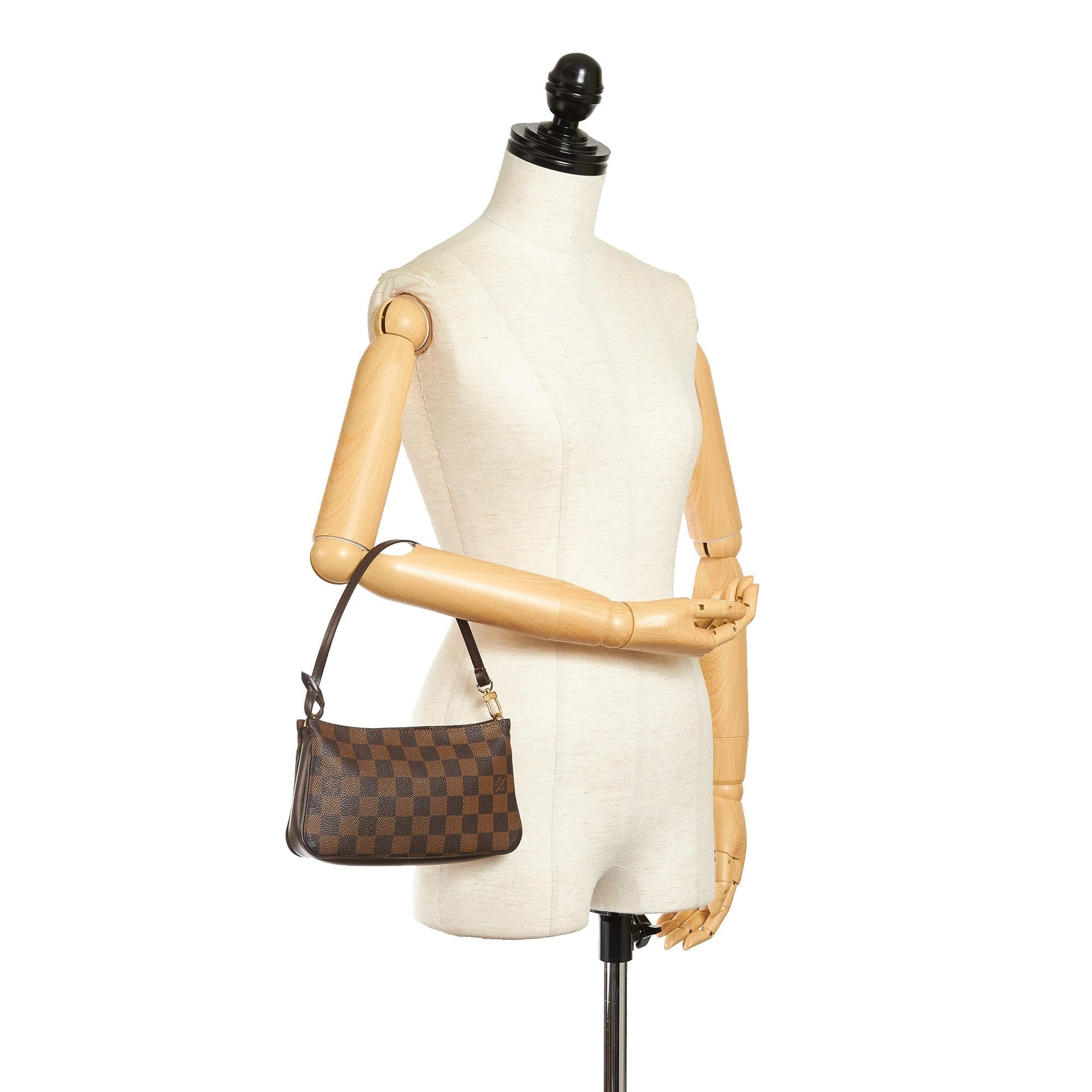 Louis Vuitton Damier Ebene Navona (SHG-37276)