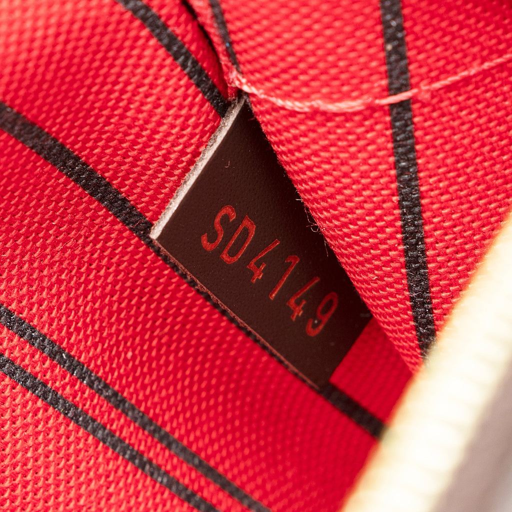 Louis Vuitton Damier Ebene Neverfull MM Pochette (SHF-22240)
