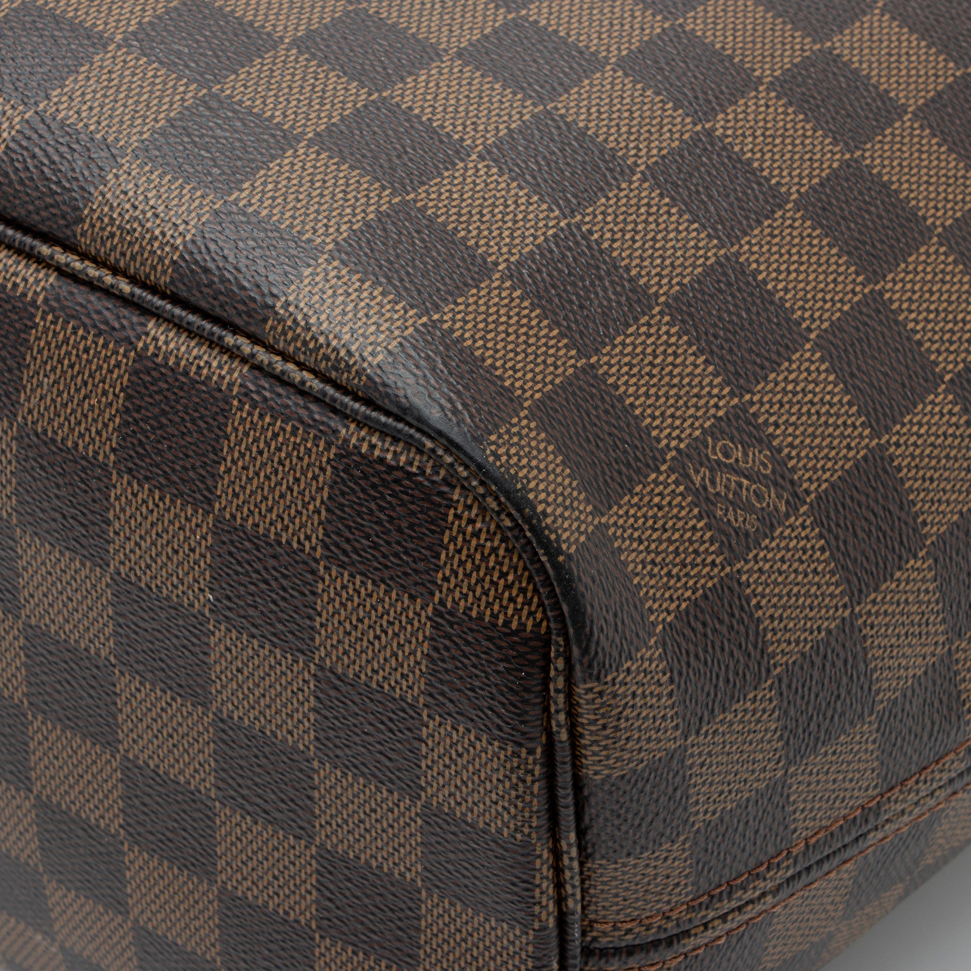 Louis Vuitton Damier Ebene Neverfull MM Tote (SHF-JgRumD)