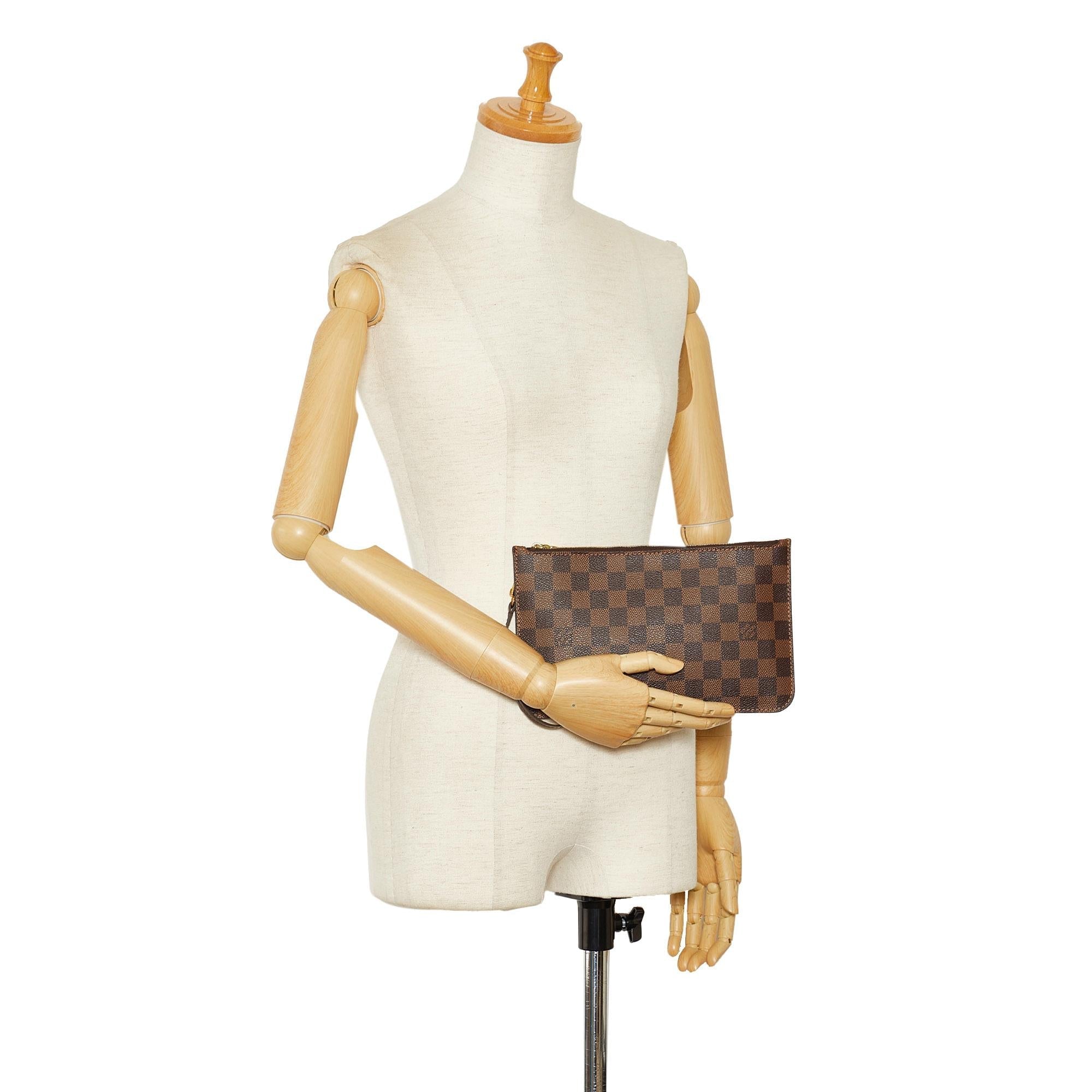 Louis Vuitton Damier Ebene Neverfull Pochette (SHG-1SOOP1)