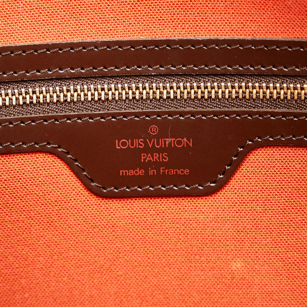 Louis Vuitton Damier Ebene Nolita (SHG-VgrsHJ)