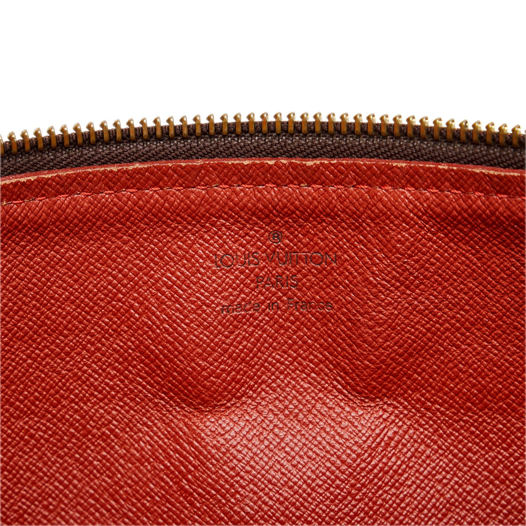 Louis Vuitton Damier Ebene Papillon 30 (SHG-NEqp6C)