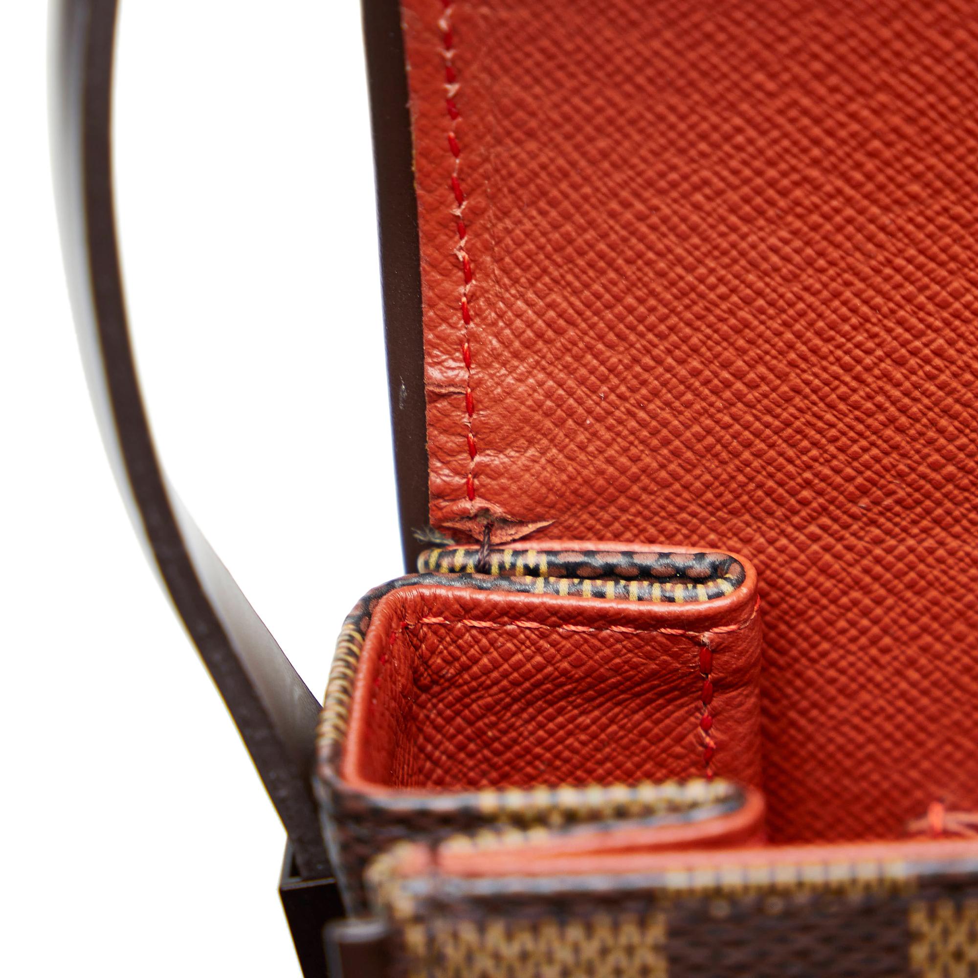 Louis Vuitton Damier Ebene Tribeca Carre (SHG-0I5RII)