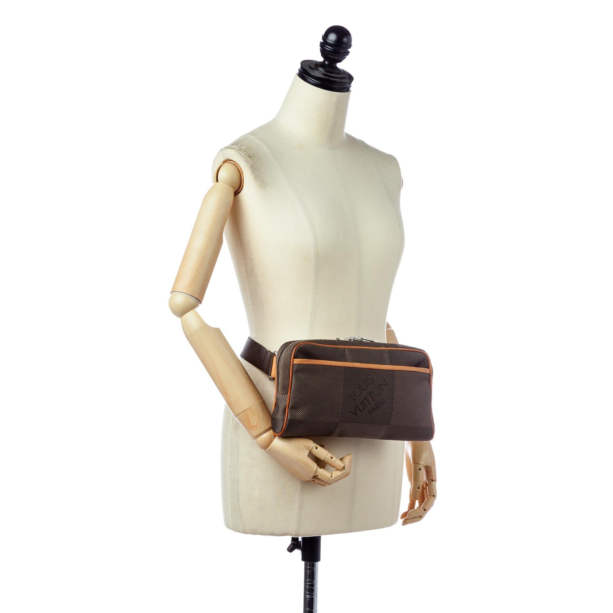 Louis Vuitton Damier Geant Acrobat Belt Bag (SHG-28751)