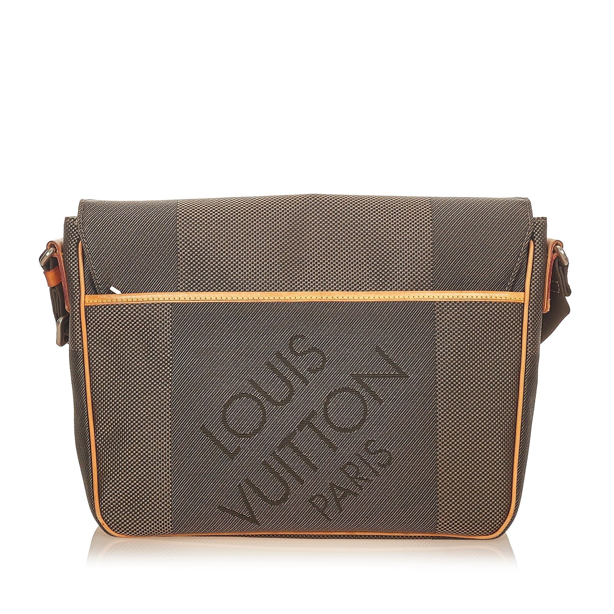 Louis Vuitton Damier Geant Terre Messenger Bag (SHG-25810)