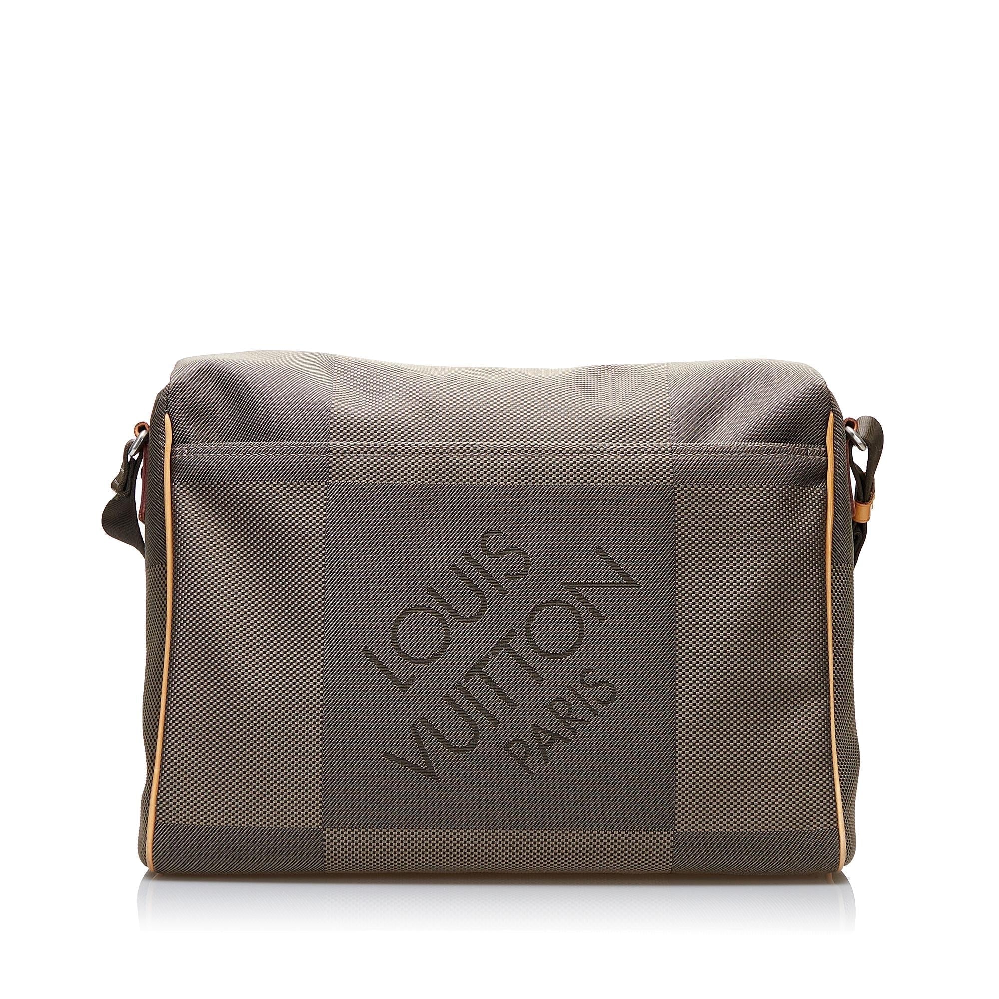 Louis Vuitton Damier Geant Terre (SHG-aMPHc7)