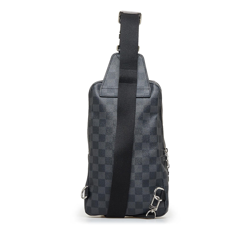Louis Vuitton Damier Graphite Avenue Sling (SHG-yWOjB4)