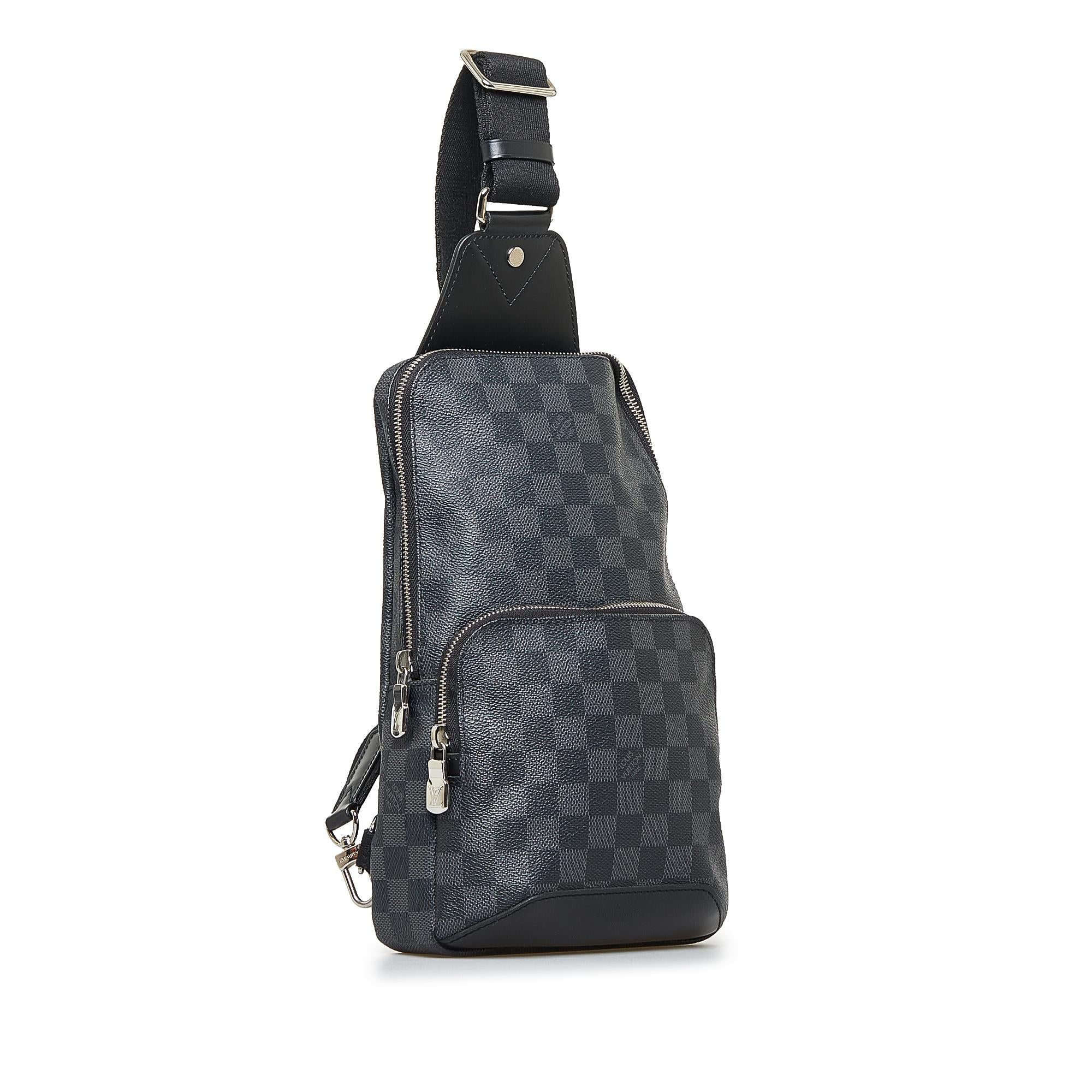 Louis Vuitton Damier Graphite Avenue Sling (SHG-yWOjB4)
