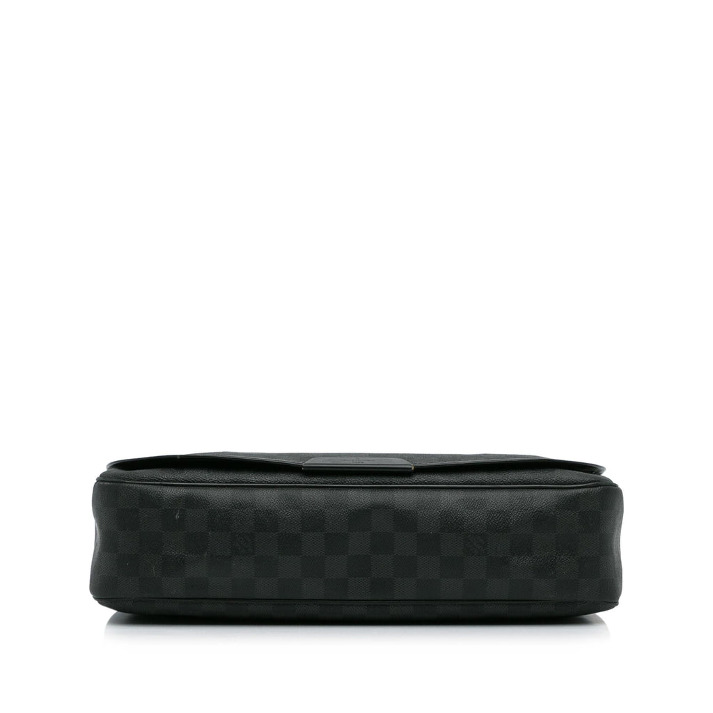 Louis Vuitton Damier Graphite Daniel GM (SHG-dCWJ3D)