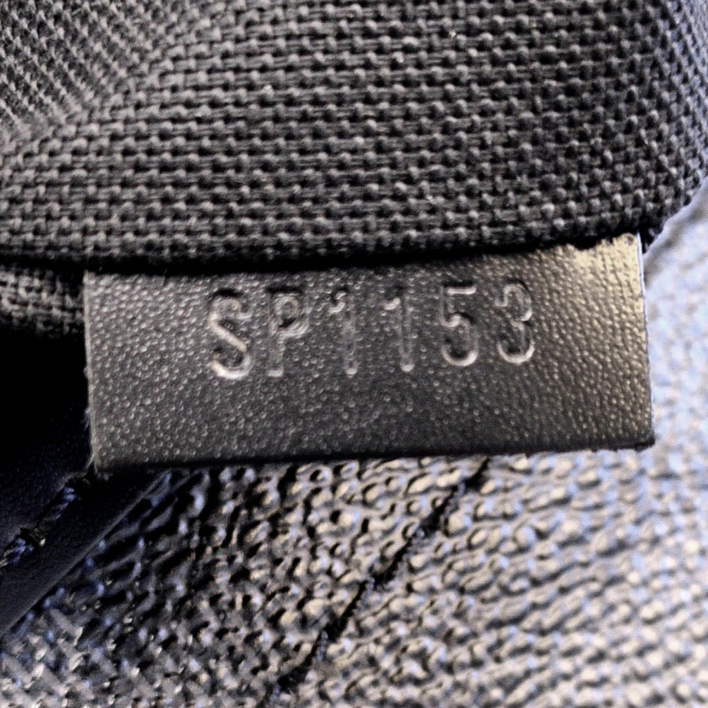 Louis Vuitton Damier Graphite Daniel MM (SHG-nyX3iR)