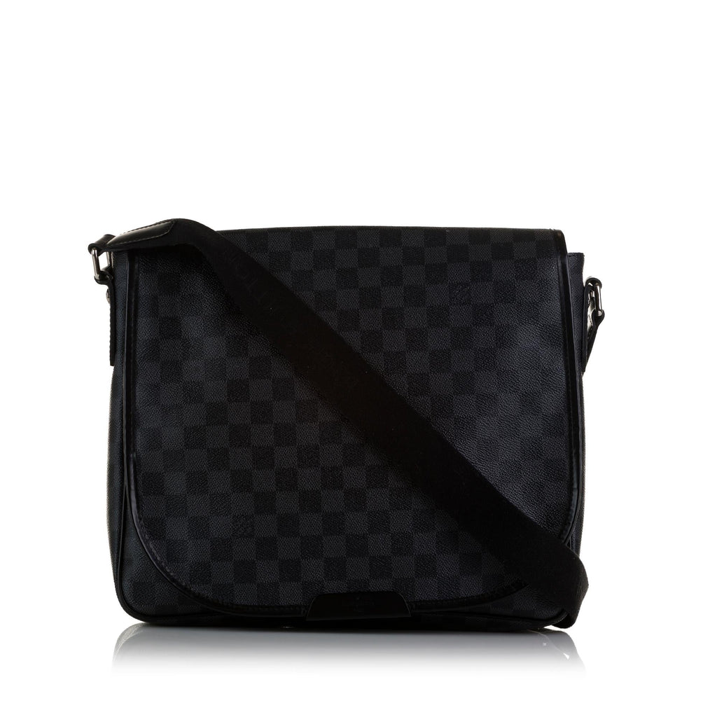 Louis Vuitton Damier Graphite Daniel MM (SHG-nyX3iR)