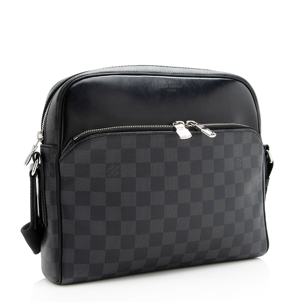 Louis Vuitton Damier Graphite Dayton Reporter MM Messenger Bag (SHF-20062)
