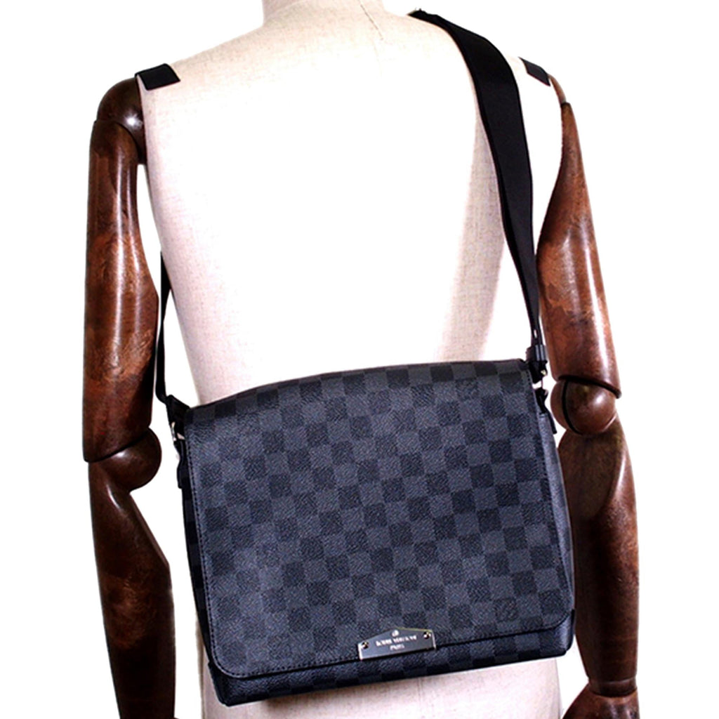 Louis Vuitton Damier Graphite District PM