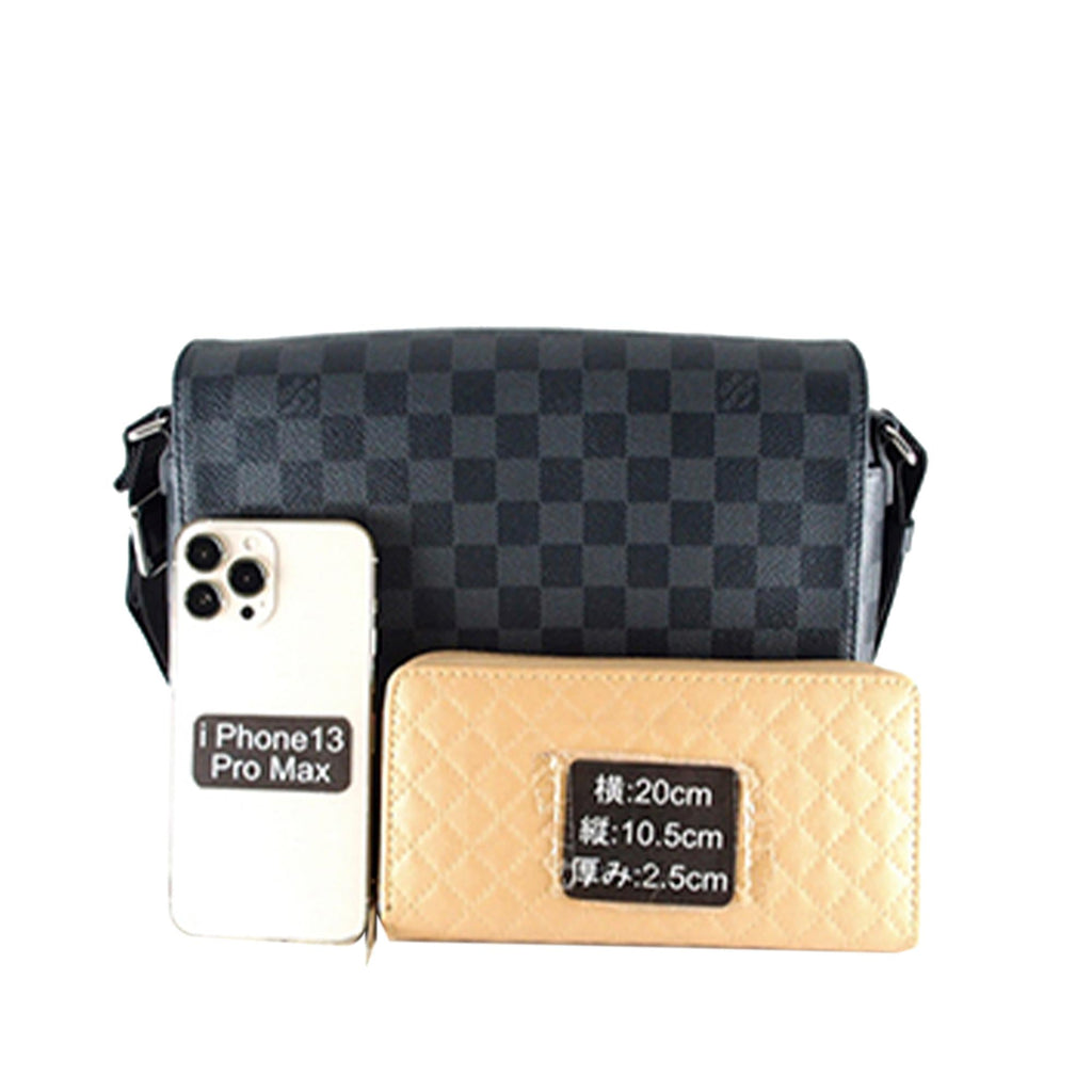Louis Vuitton Damier Graphite District PM