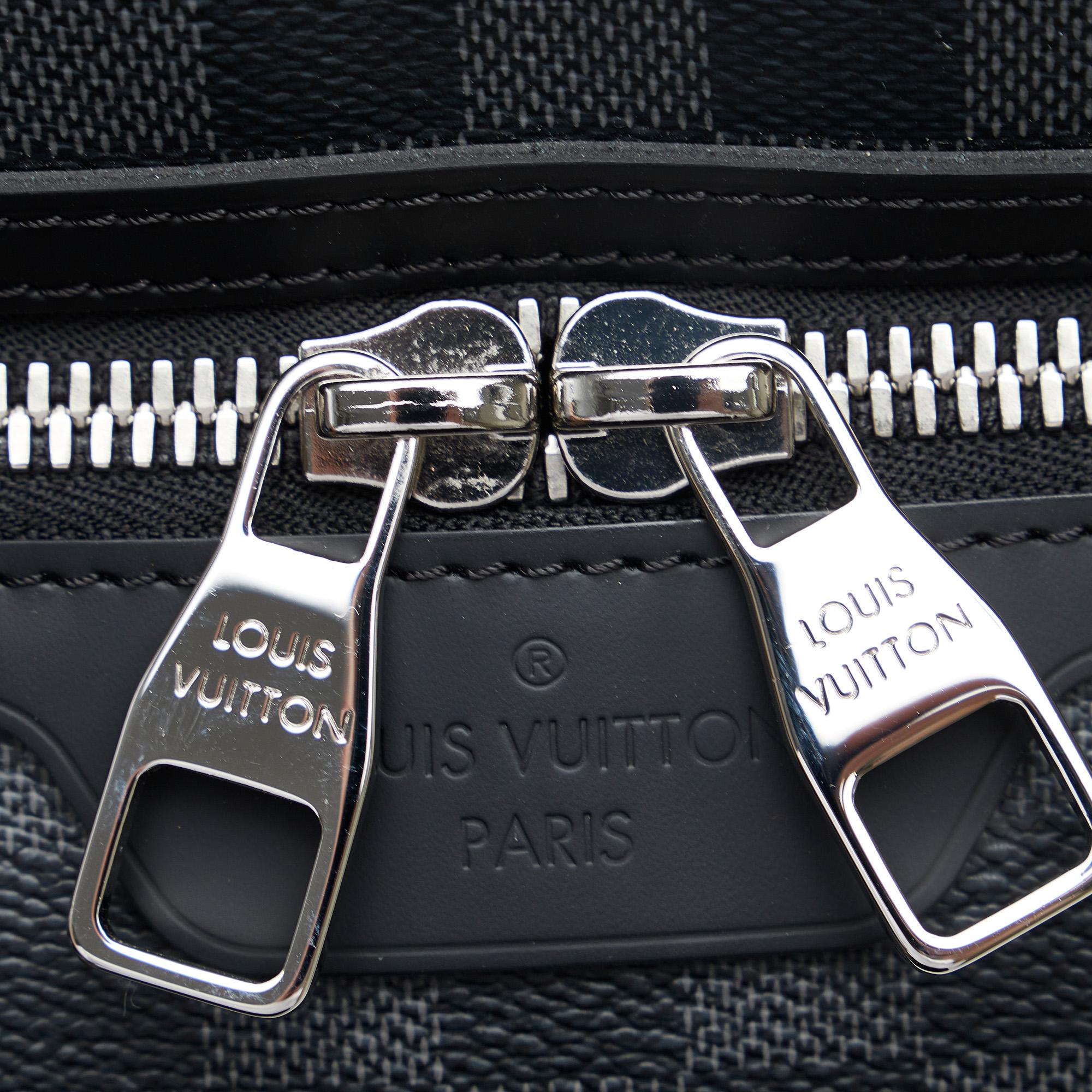 Louis Vuitton Damier Graphite Hunter (SHG-rGawjy)