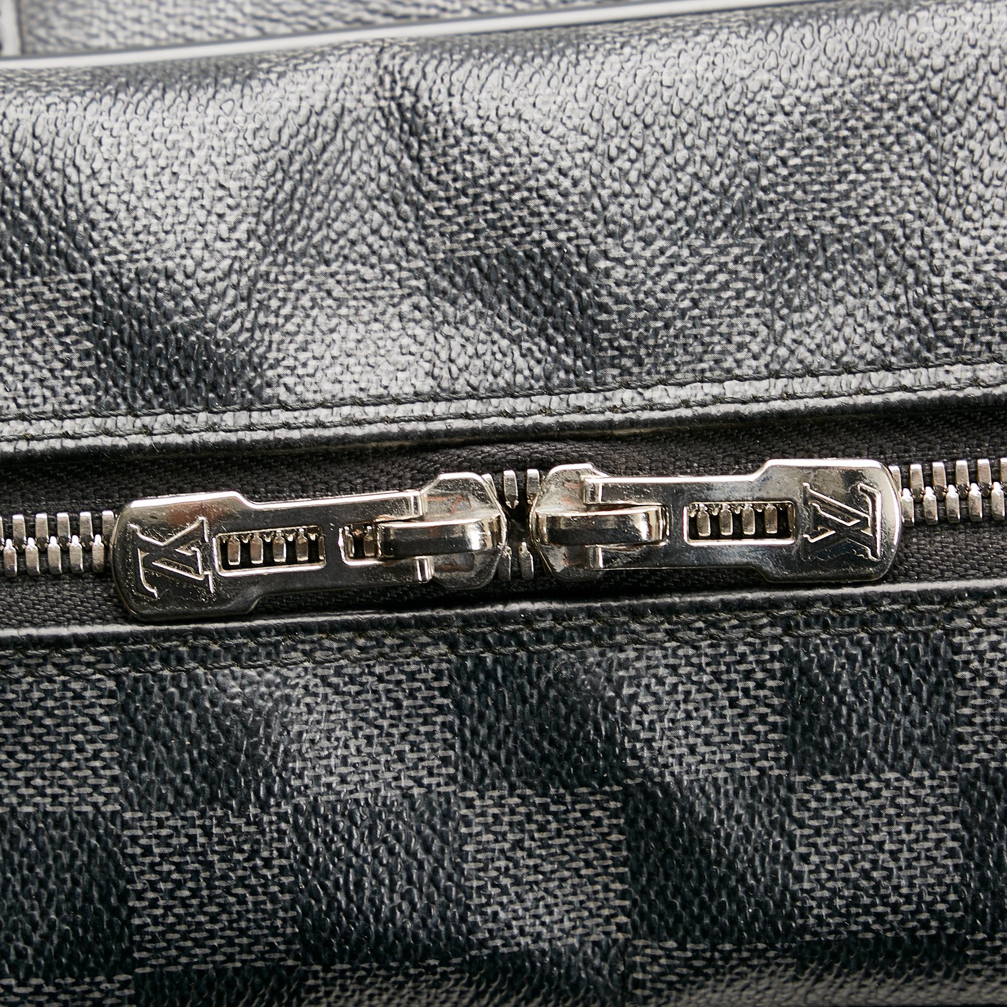 Louis Vuitton Damier Graphite Icare (SHG-DgXGUo)