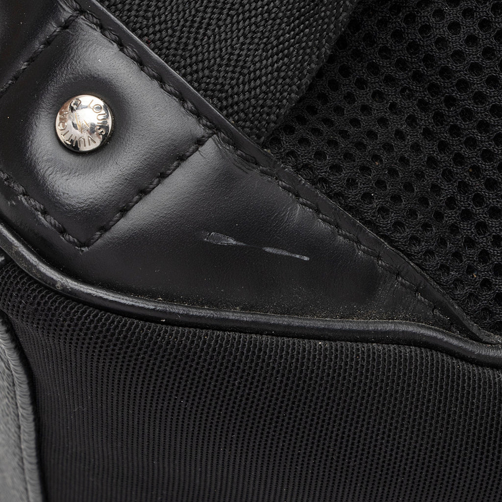 Louis Vuitton Damier Graphite Michael Backpack (SHF-Jocvoq)