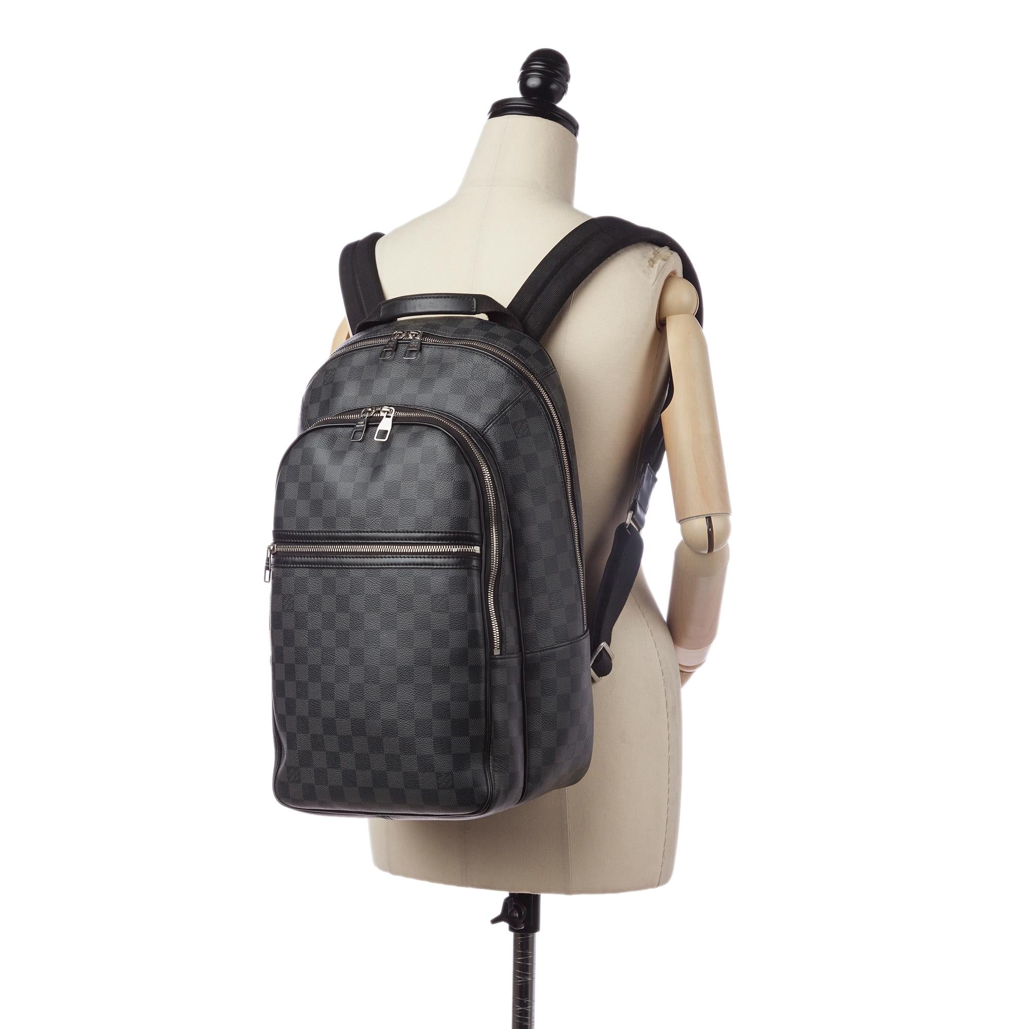 Louis Vuitton Damier Graphite Michael (SHG-32209)