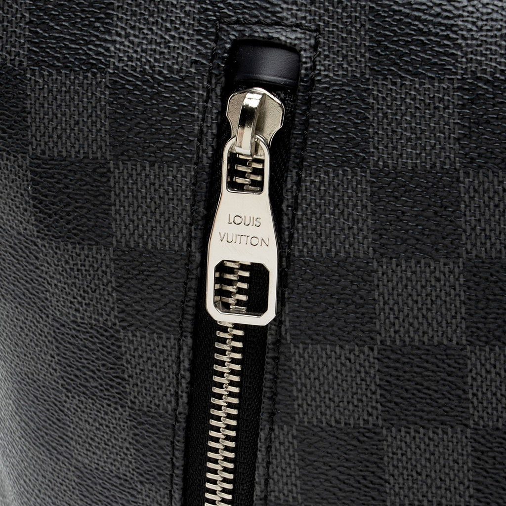 Louis Vuitton Damier Graphite Mick PM Shoulder Bag (SHF-qt5YT5)