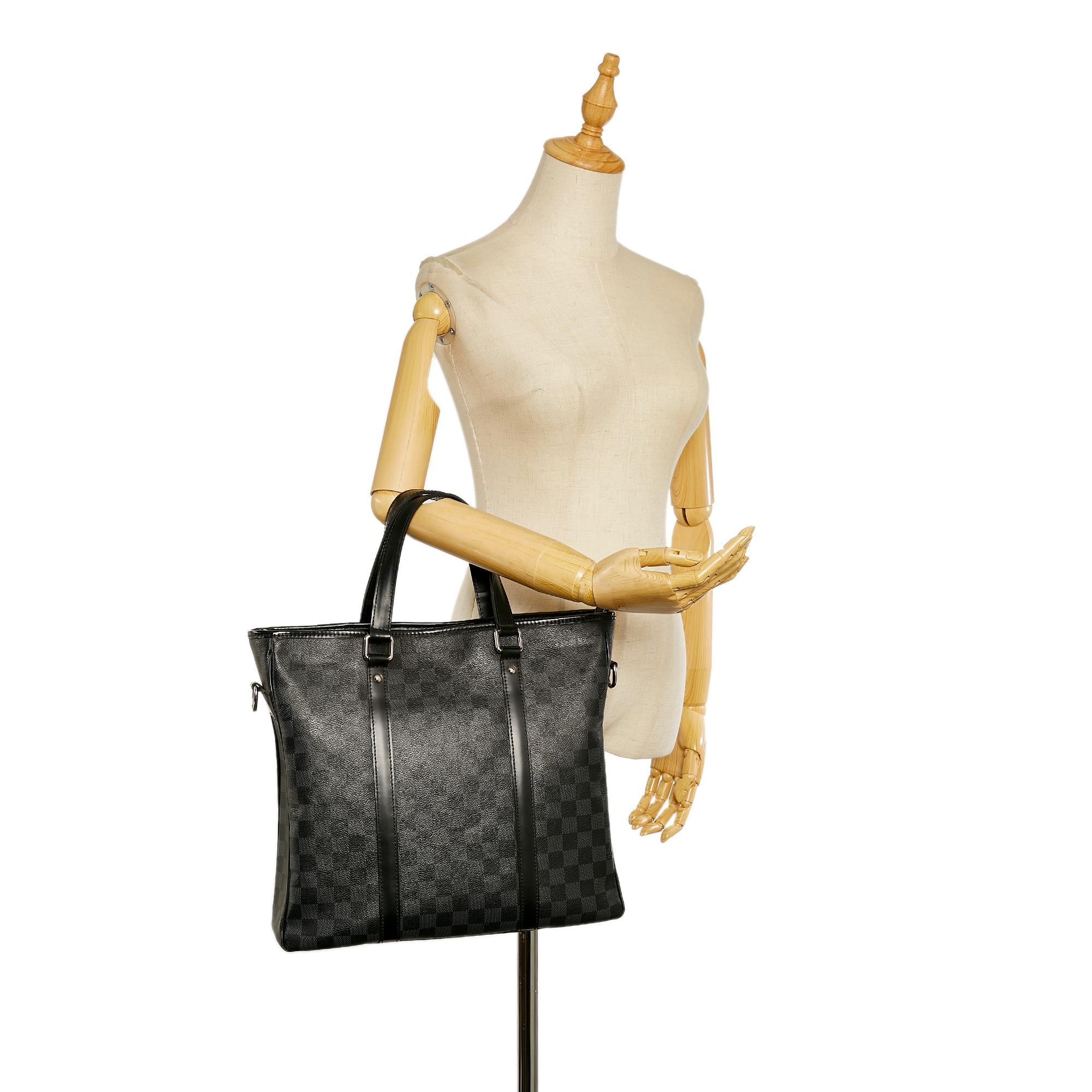 Louis Vuitton Damier Graphite Tadao PM (SHG-25254)